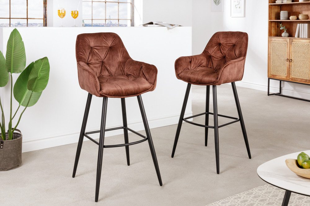 riess-ambiente Barhocker MILANO rostbraun/schwarz - Samt, Metallgestell, mit Lehne & Fußablage (Einzelartikel, 1 St), Stuhl mit Chesterfield-Steppung – ideal für Deinen Küchentresen