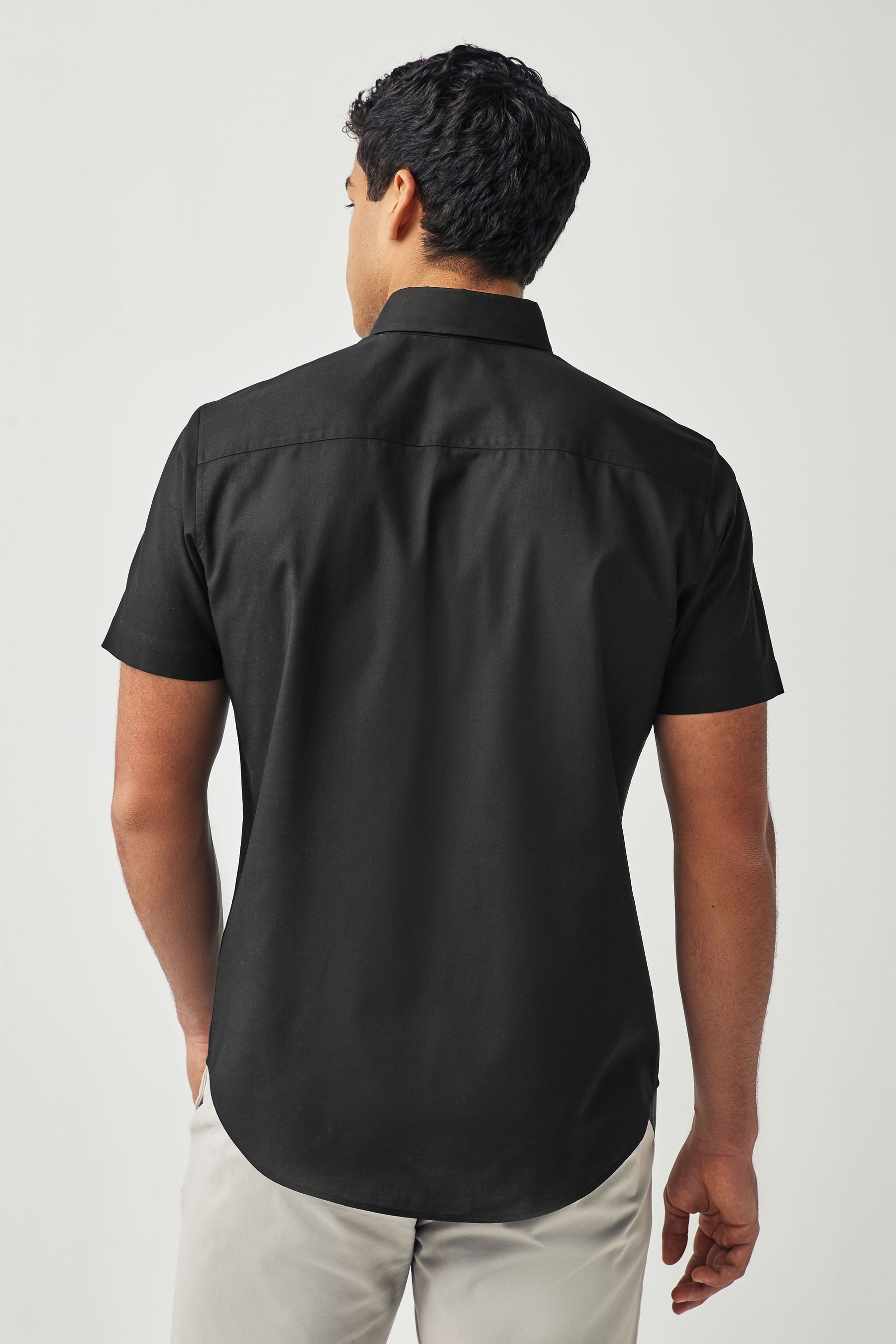 Next Kurzarmhemd Bügelleichtes Button-down-Oxfordhemd, Kurzarm (1-tlg) günstig online kaufen