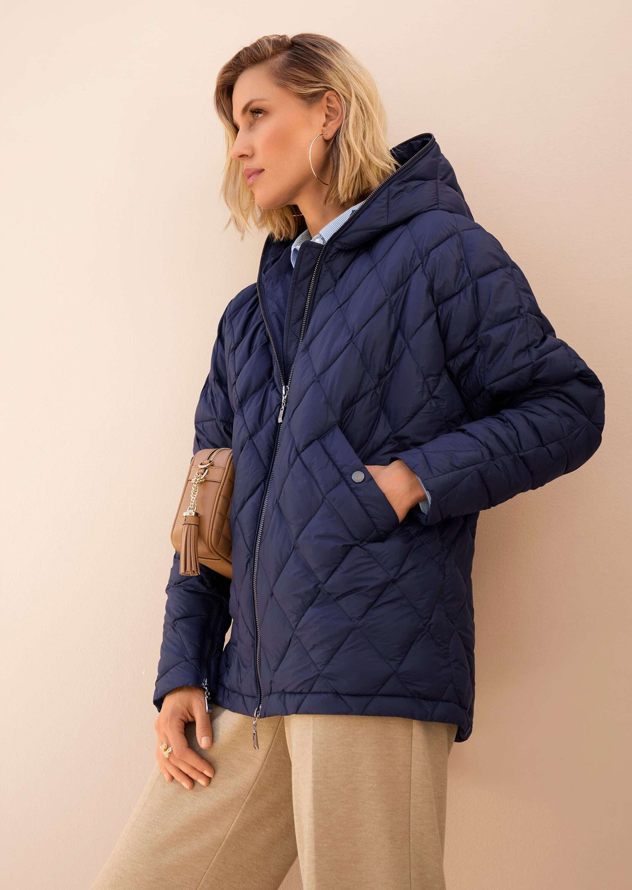 Outdoorjacke Steppjacke mit Kapuze