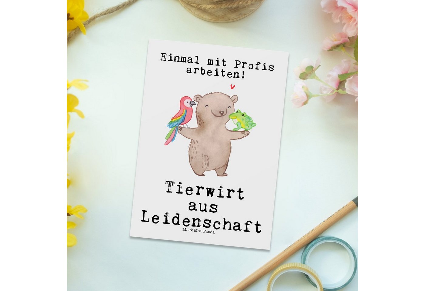 Thumbnail - Mr. & Mrs. Panda Postkarte Tierwirt Leidenschaft - Weiß - Geschenk, Schenken, Ansichtskarten, Po, Charmantes Design