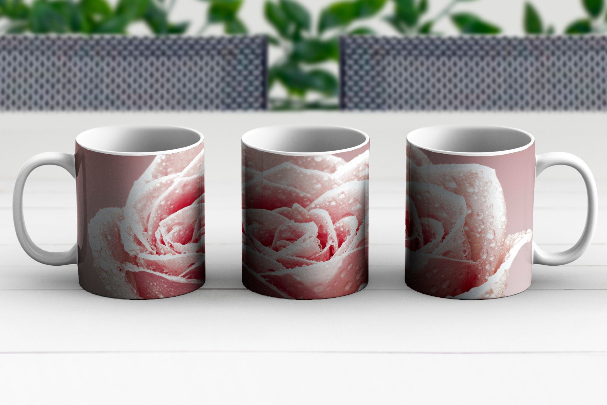 Tasse MuchoWow Rose, einer Becher, Keramik, Teetasse, Kaffeetassen, rosa Tautropfen Frühe Teetasse, Geschenk auf