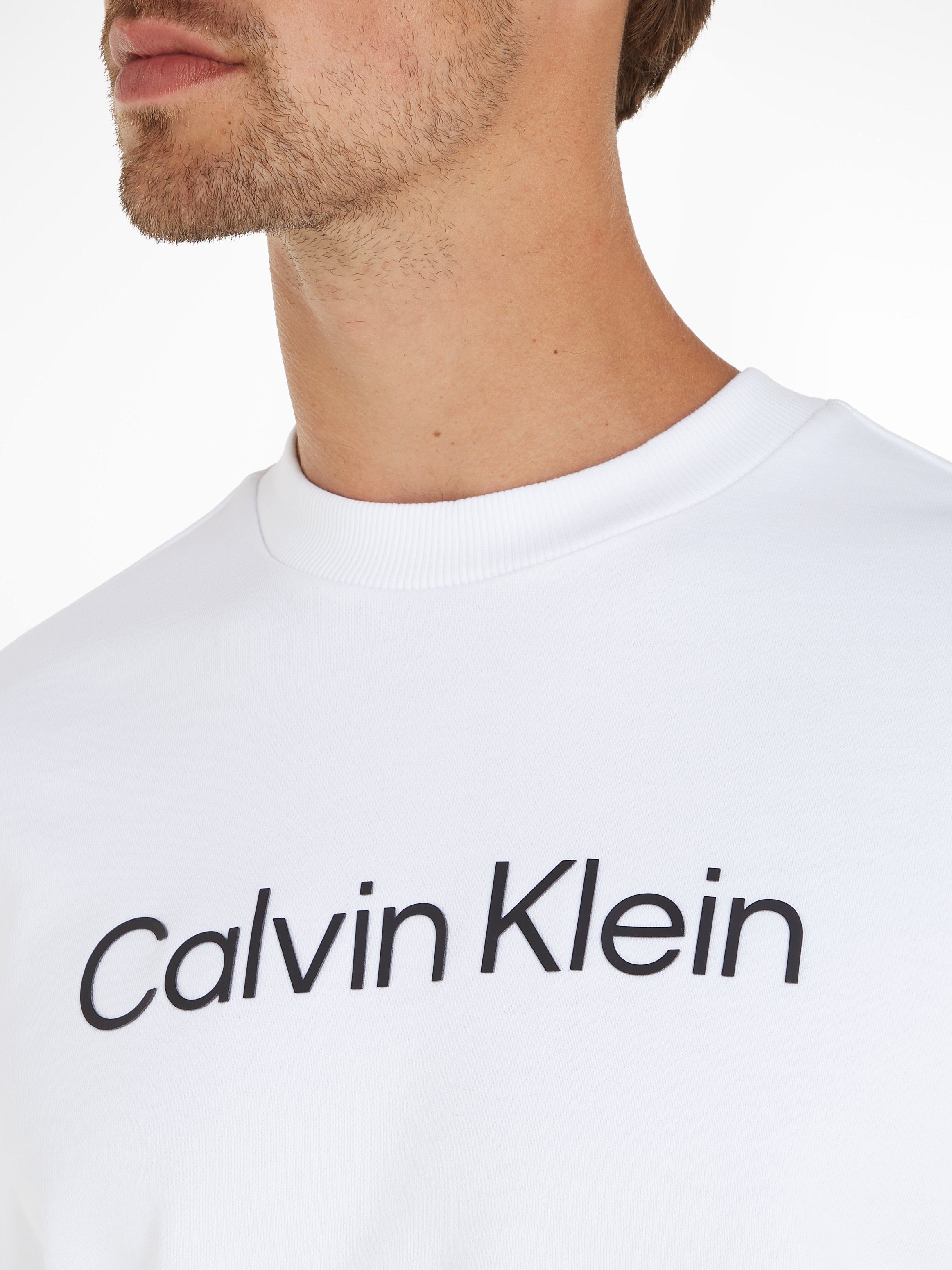 Calvin Klein Sweatshirt Markenlabel COMFORT mit White HERO LOGO Bright SWEATSHIRT