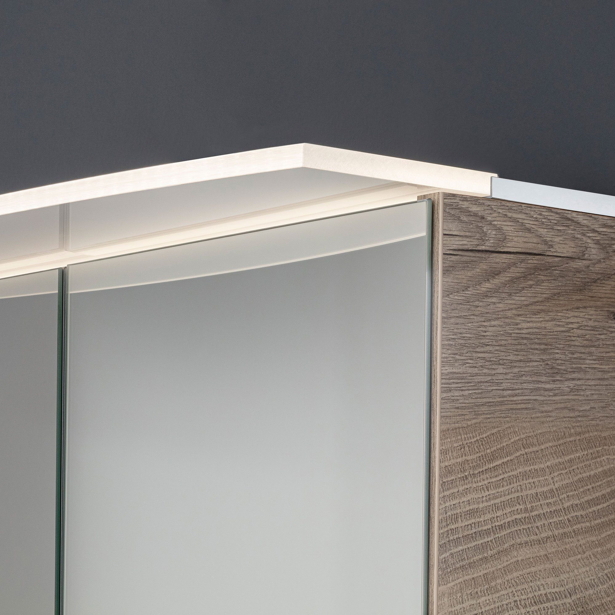 FACKELMANN Badezimmerspiegelschrank B.Style Korpusfarbe: cm LED Spiegelschrank 60 Weiß Glanz