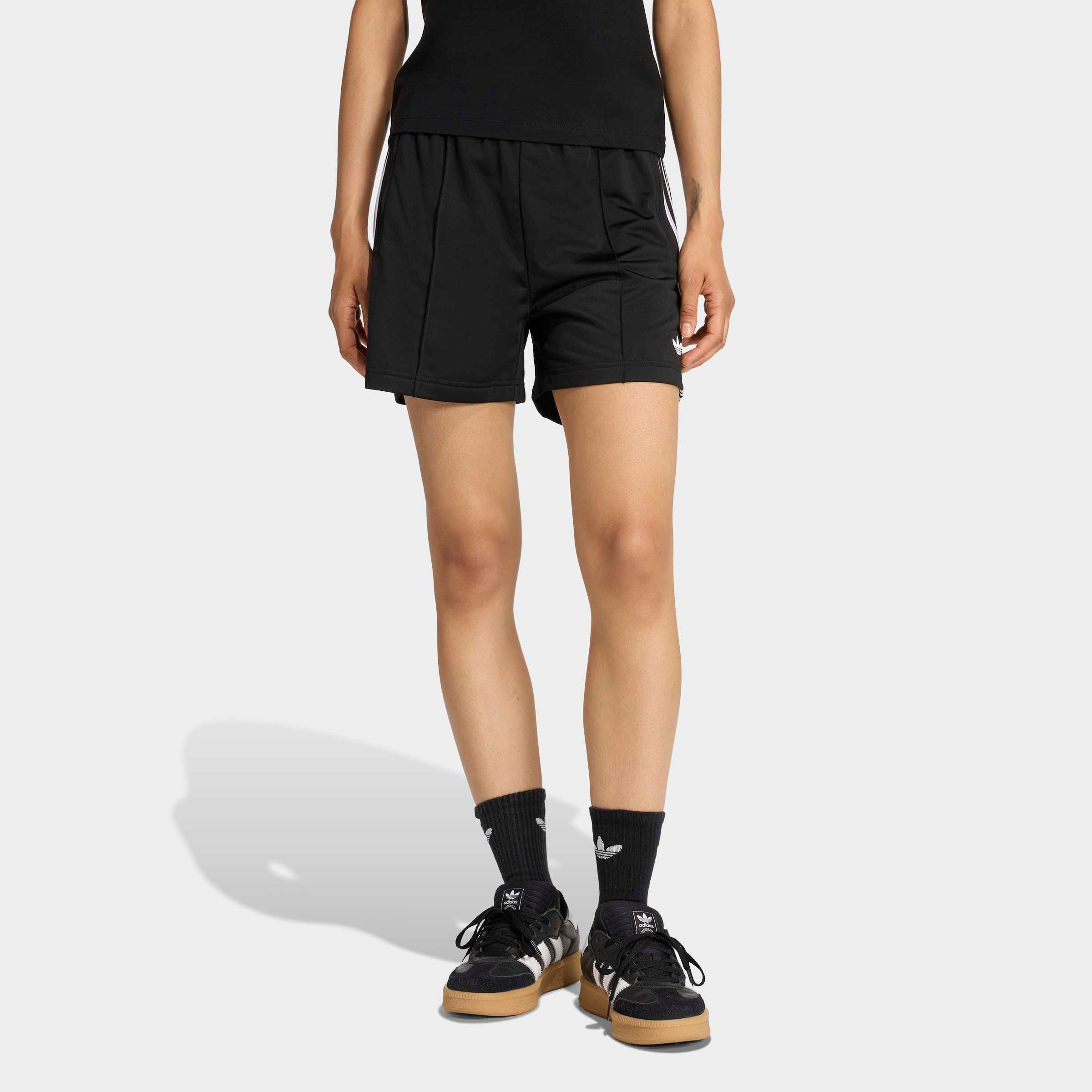 adidas Originals Shorts FB SHORT (1-tlg). € 39,99