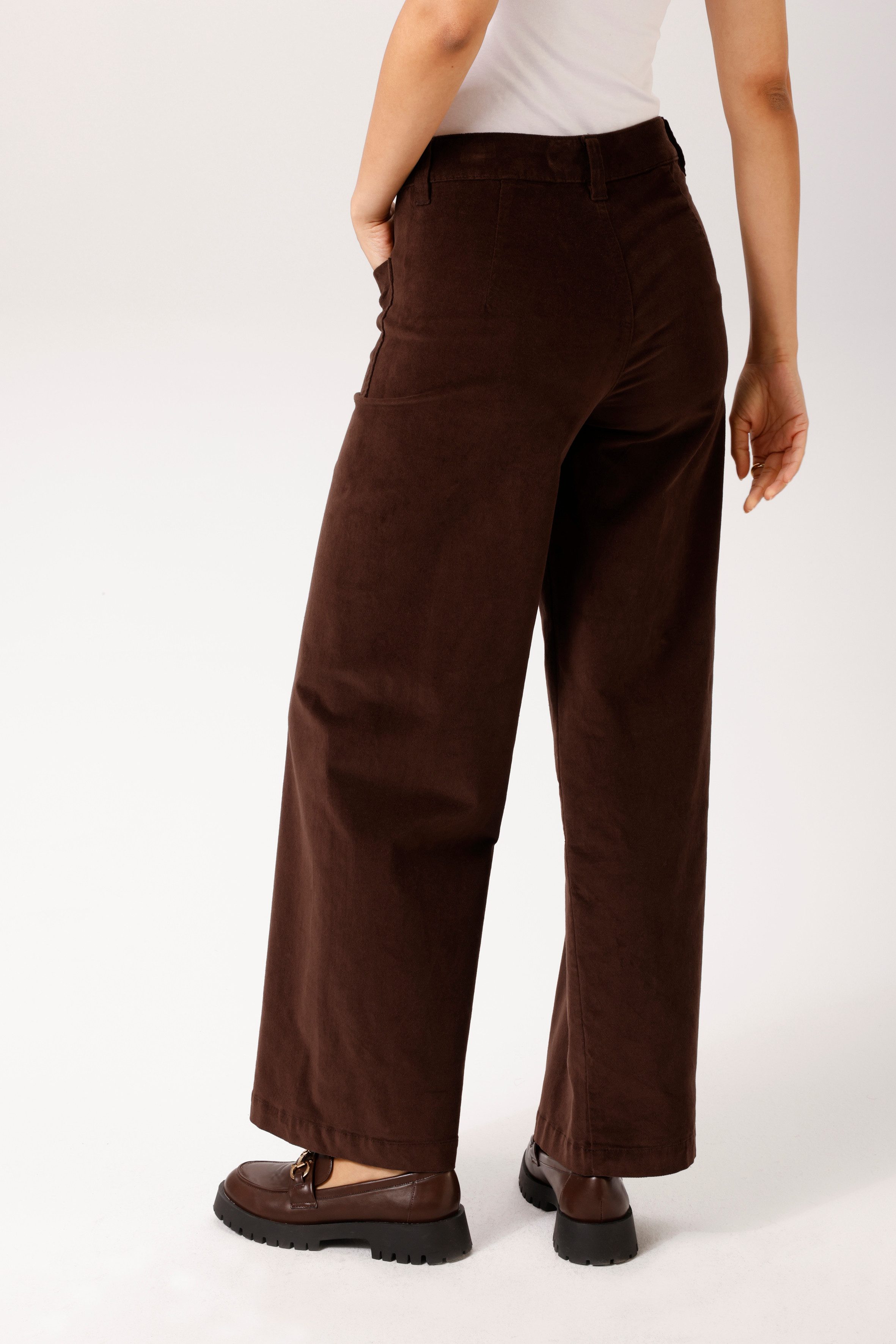Aniston CASUAL Cordhose in angesagter Hight-waist-Form