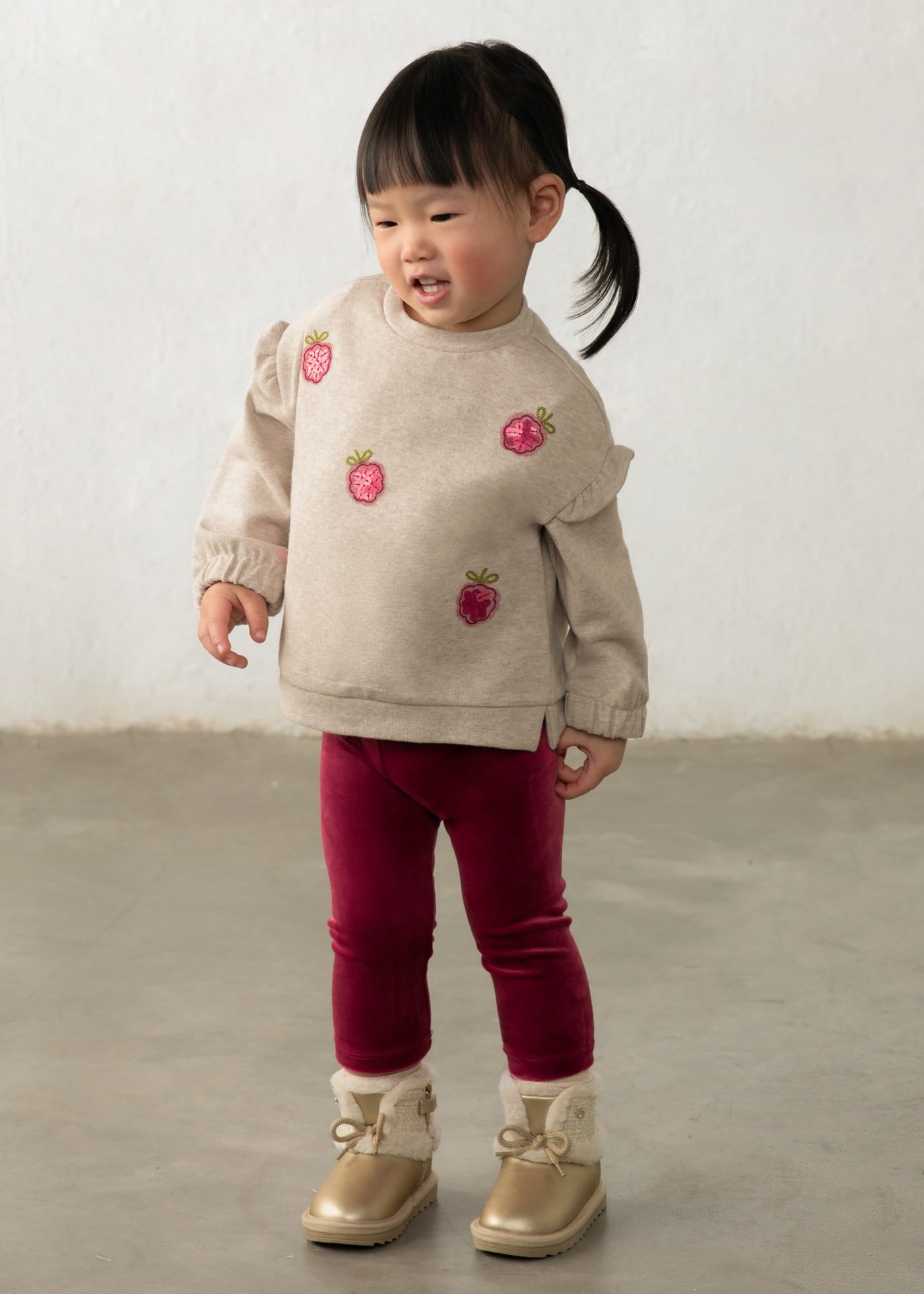 Mayoral Shirt & Leggings Sweatshirt und Samt-Leggings (Set, 2-tlg., Sweatshirt & Leggings)