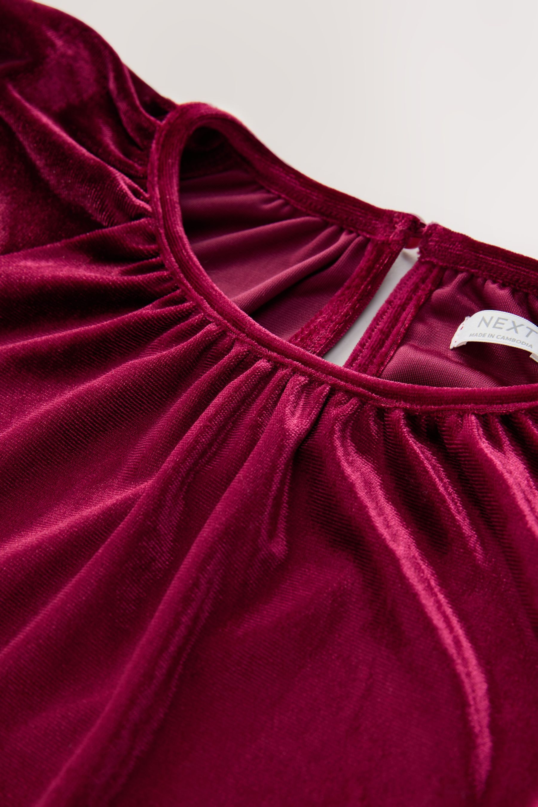 Next Samtkleid Kleid aus Samt (1-tlg)