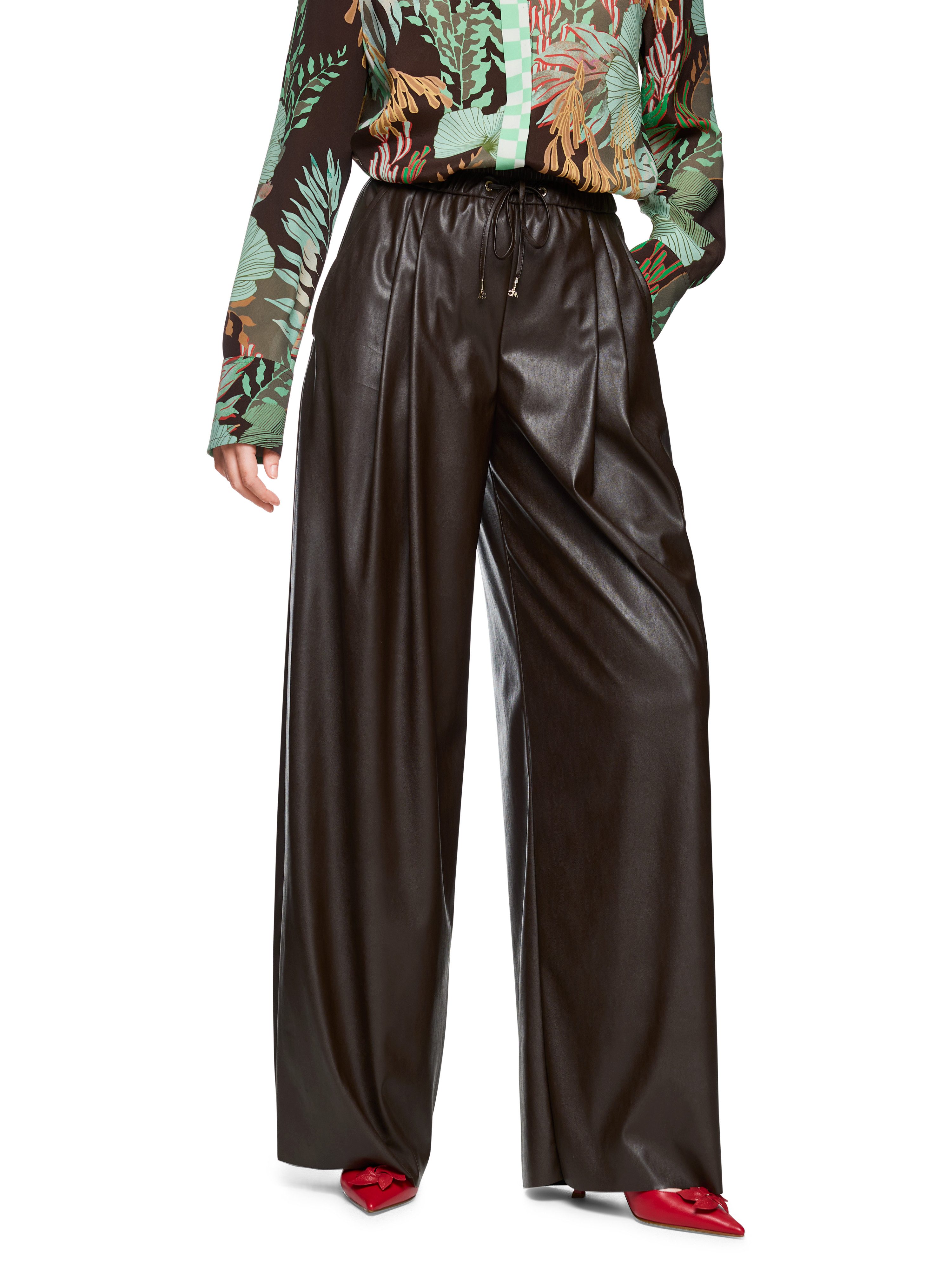 Marc Cain Palazzohose Romantic Tresaures Premium Damenmode aus Kunstleder, günstig online kaufen