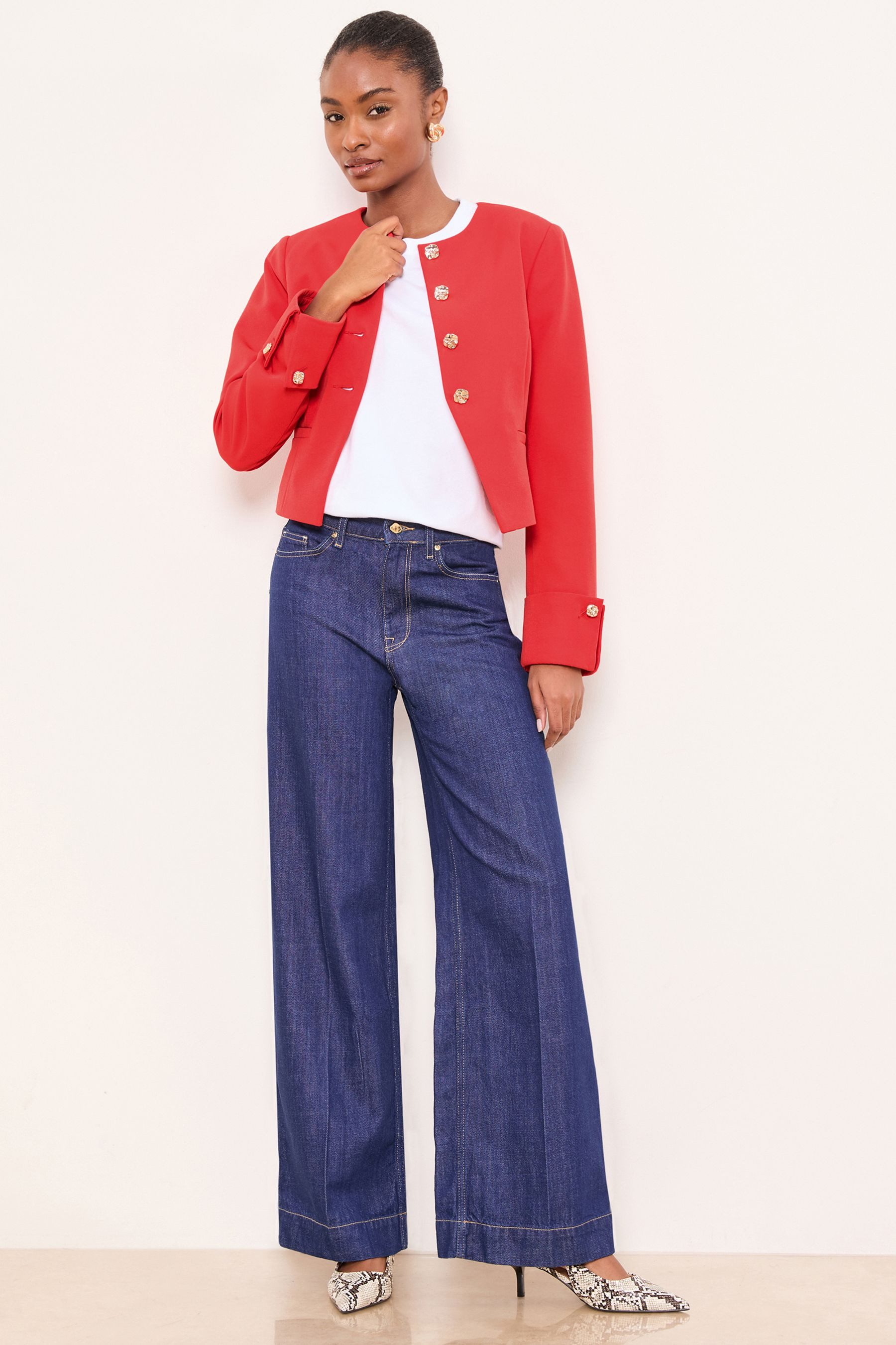 LIPSY Kurzjacke Lipsy Kragenloser kurzer Blazer, Regular (1-St)