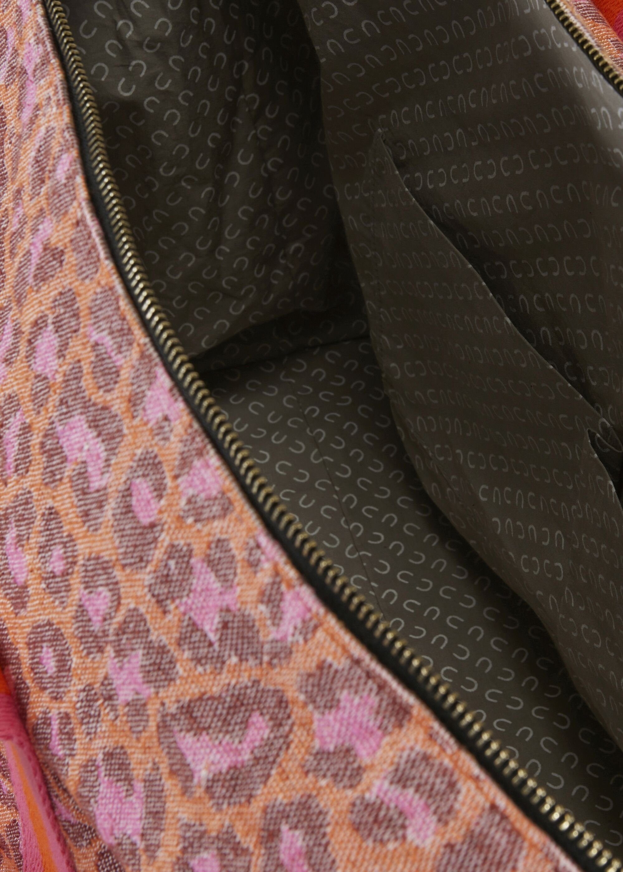 Codello Reisetasche, aus robustem Canvas, Tragehenkel und