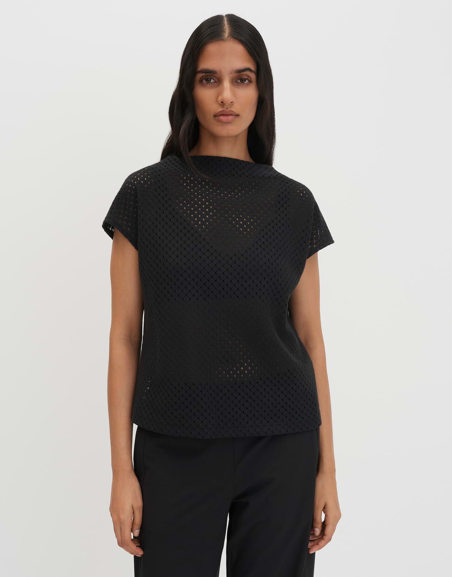 someday Kurzarmshirt Kalura Funnel Neck und semitransparente Lochstruktur