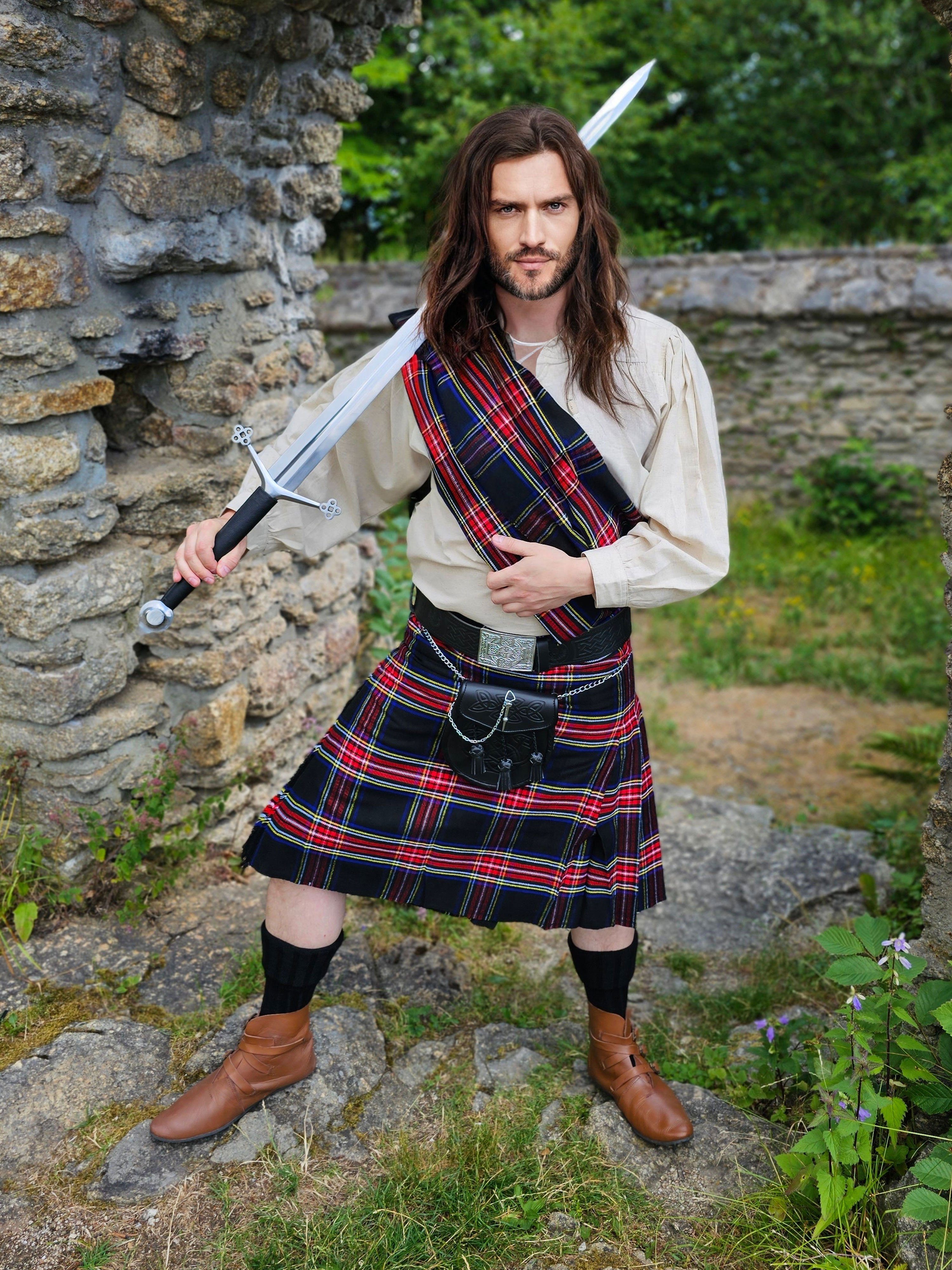 Vehi Mercatus Wikinger-Kostüm Schottenrock, 8 Yard Kilt, Black Stewart Tartan