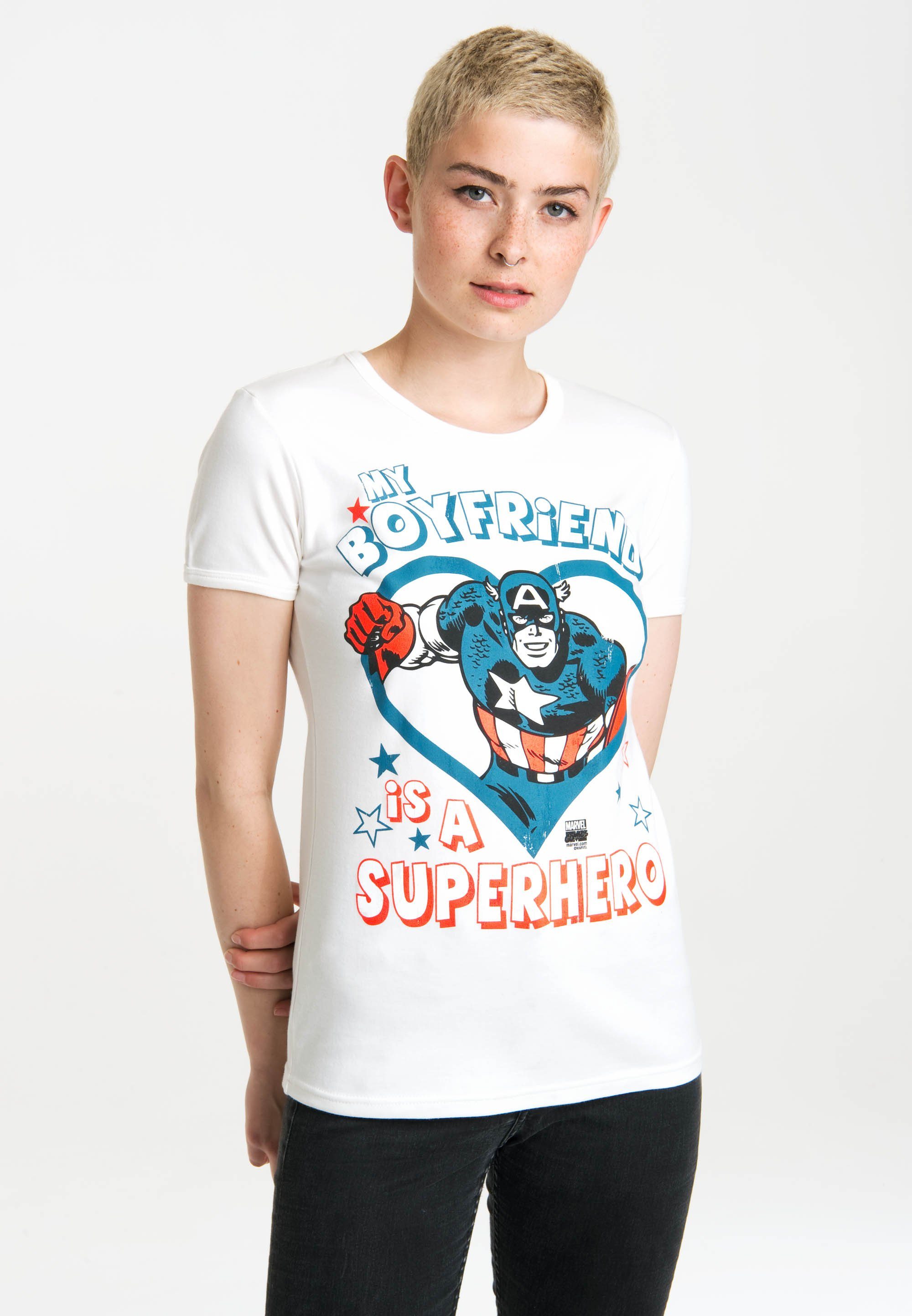 LOGOSHIRT T-Shirt Marvel Superhero Originaldesign Is My Boyfriend lizenzierten A - mit