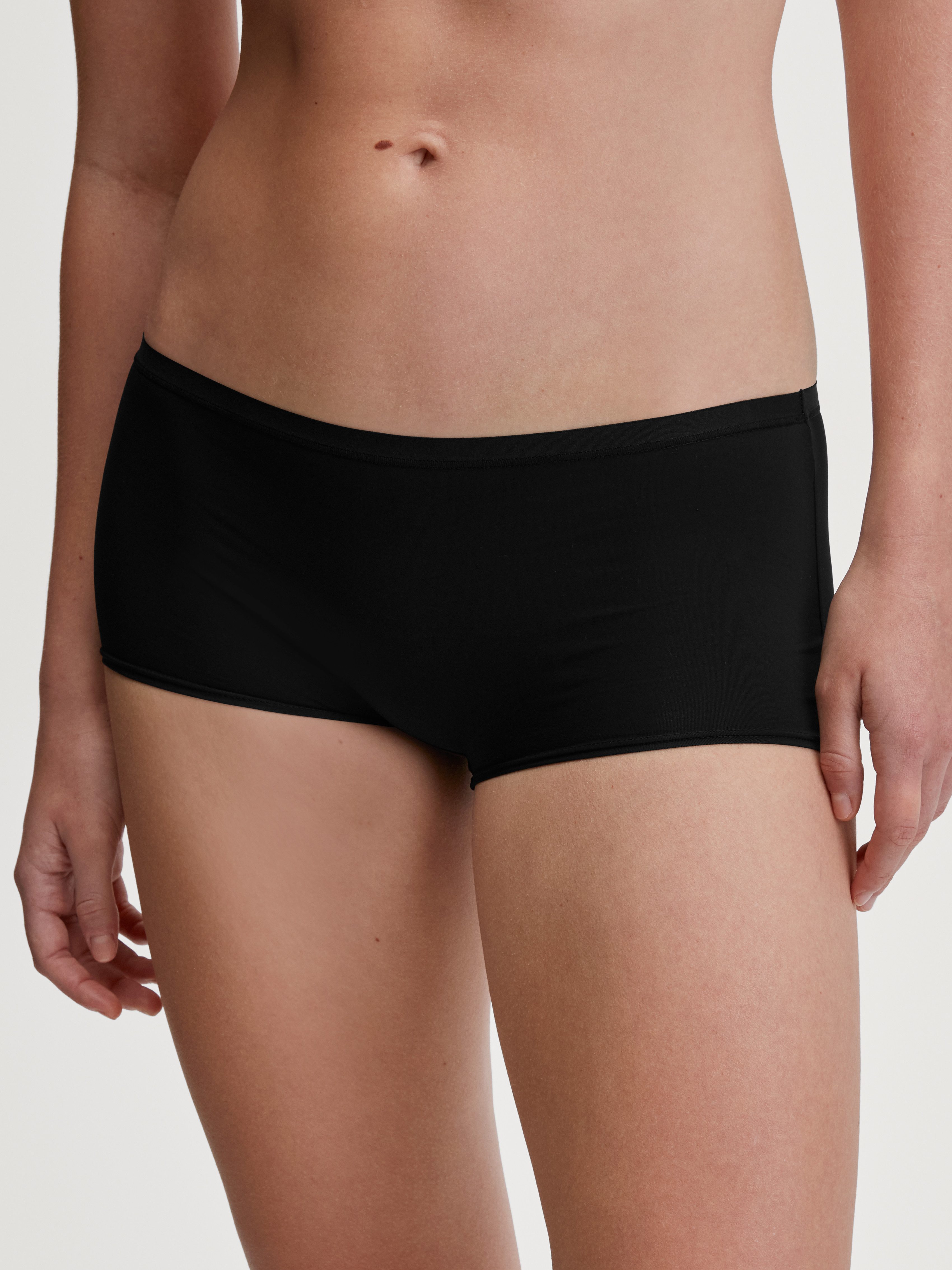 CALIDA Panty Sleek Skin weich, elastischer Bund, schmaler Schnitt