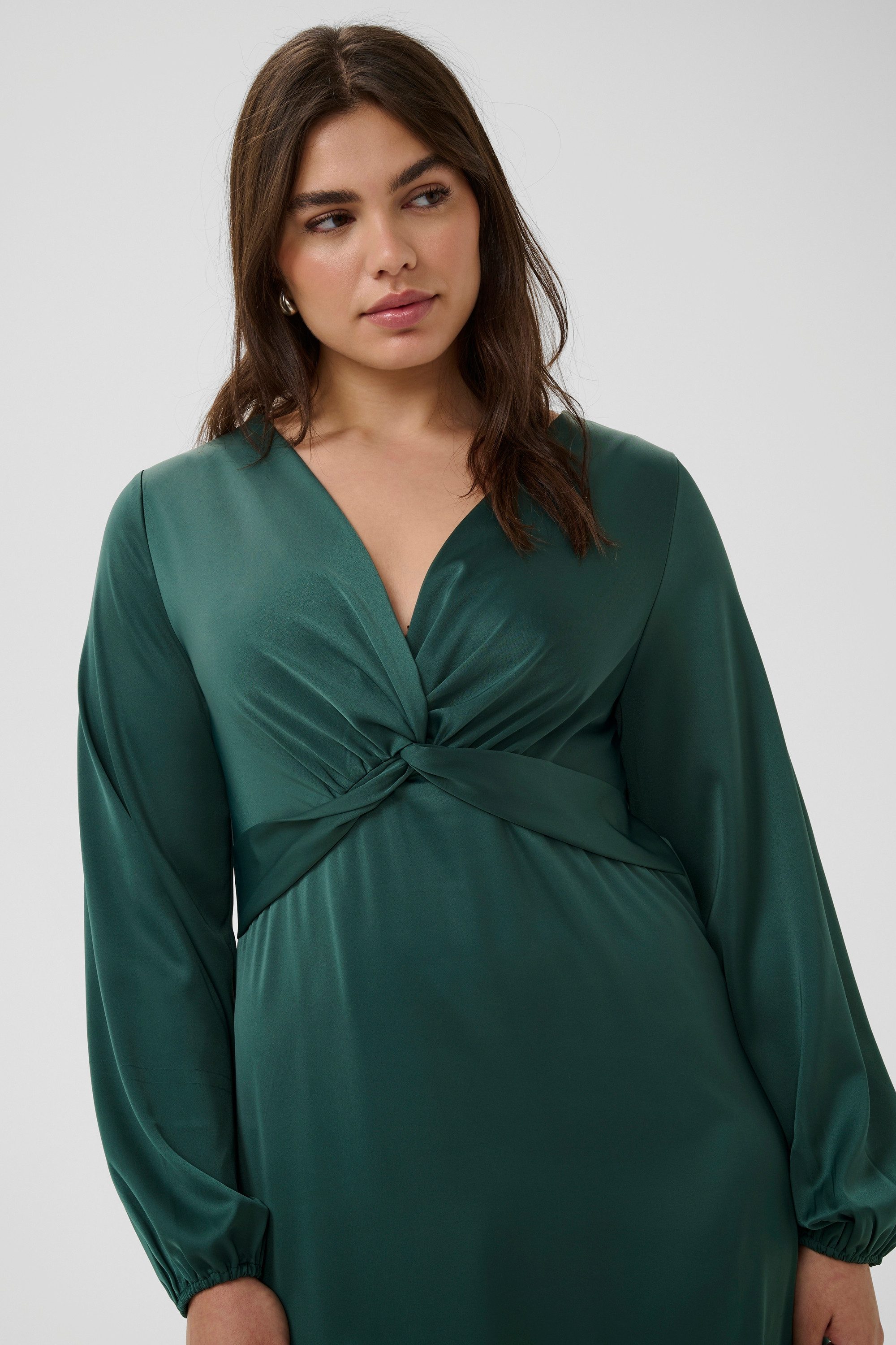 KAFFE Curve Blusenkleid Kleid KCjamie Große Größen – Bild 4 von 5