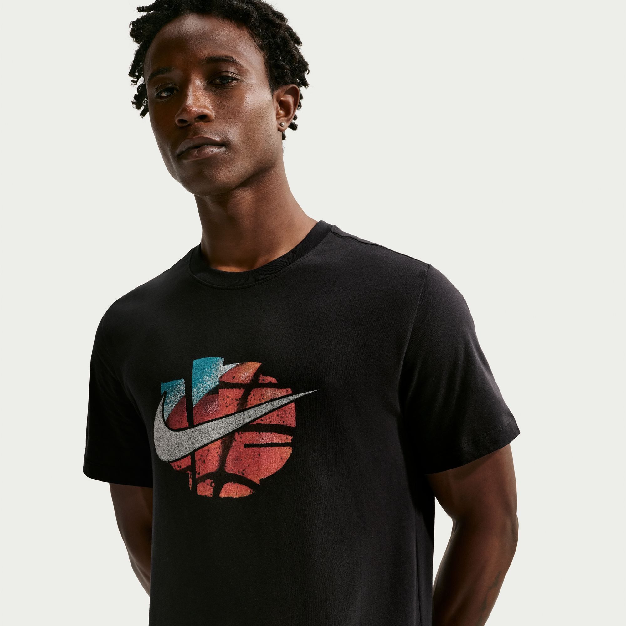 Nike T-Shirt Nike Men's Basketball T-Shirt mit Rundhalsausschnitt, aus Baumwolle, normale Länge