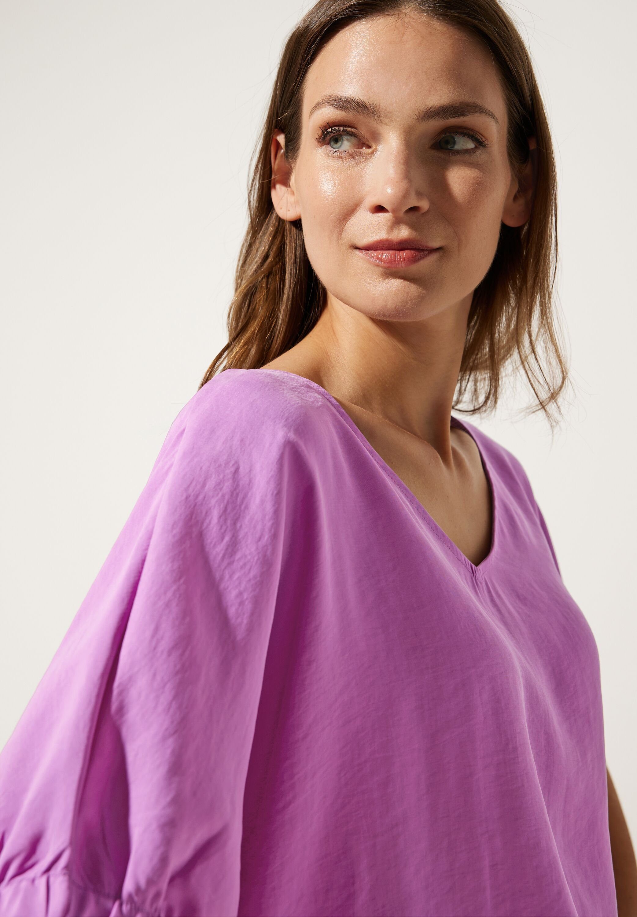 in Bluse Lil 15141 Nicht gerafftem Street Shirtbluse Meta meta lila (1-tlg) mit Halbarm STREET Vorhanden One ONE