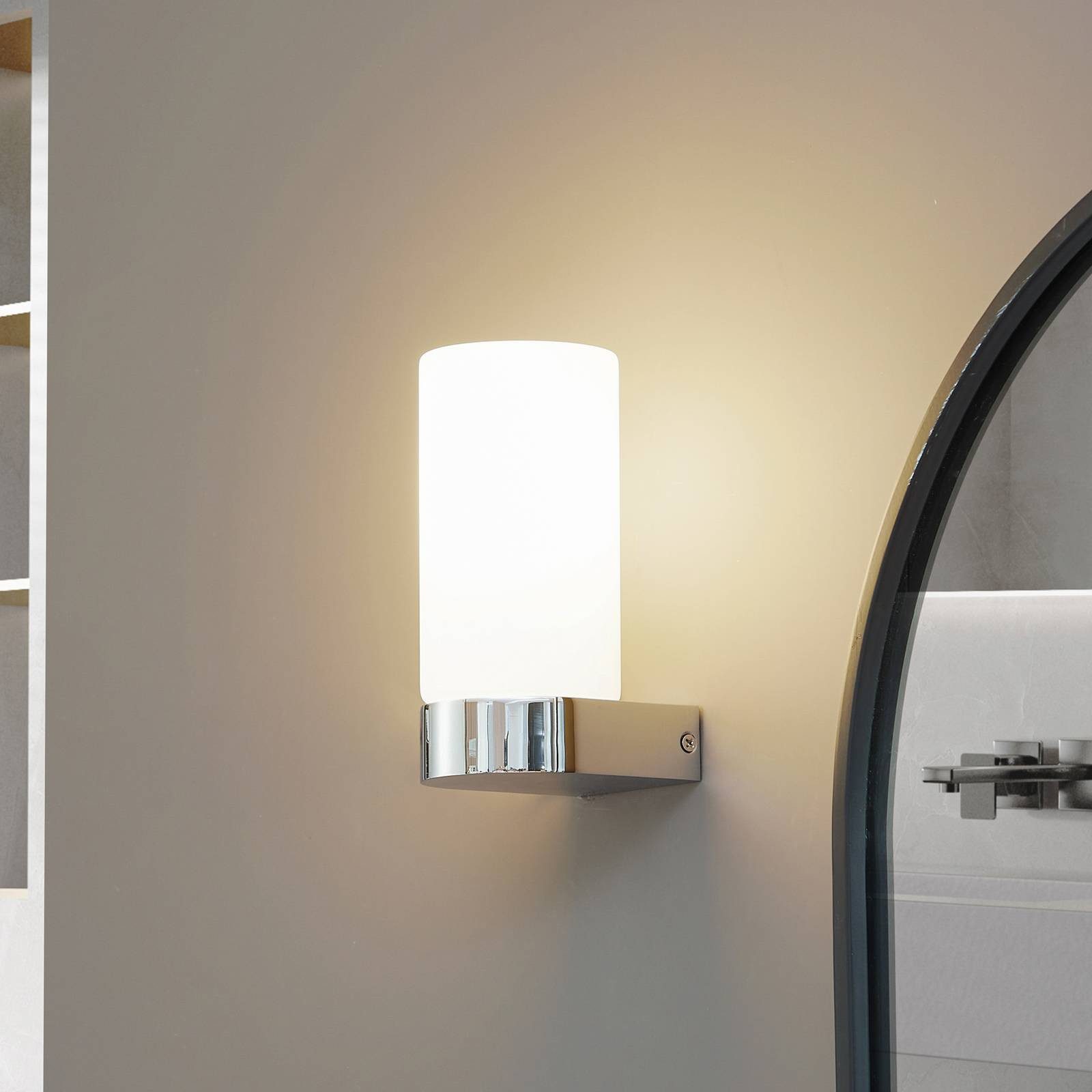 Lucande Wandleuchte Basolo, Metall, Chrom IP44, 1 x 10 W LED