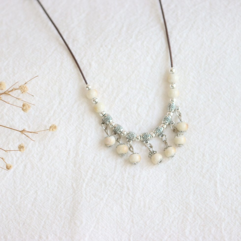 101DIYStudio Lange Kette Handgefertigte Halsketten mit Anhänger aus Porzellan (Geschenk Freundin, Mama oder Schwester, Stilvoll und Elegant)