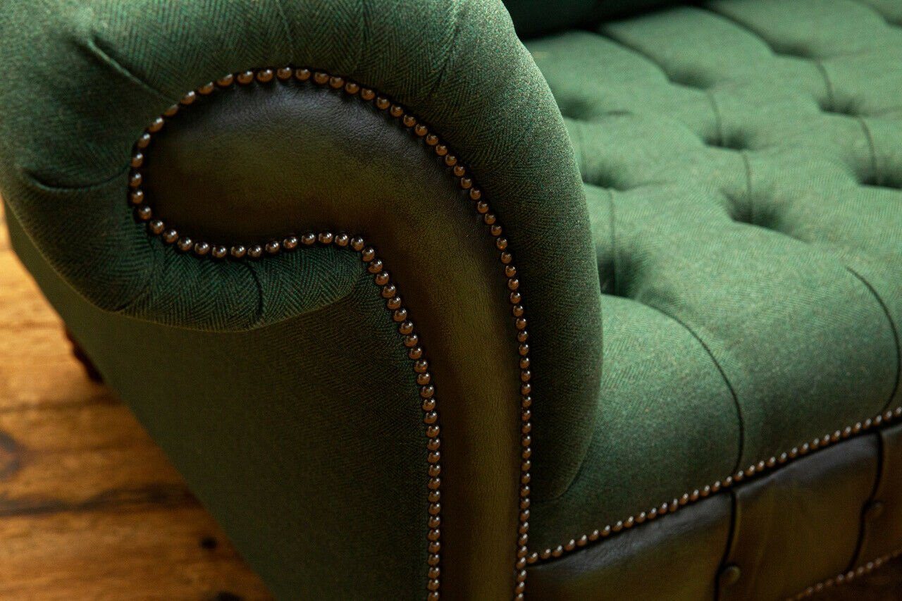 Chesterfield-Sofa Grün Sofa Rückenlehne Stoff Sitz Klassische Knöpfen. Polster JVmoebel mit Neu, Textil Die Chesterfield