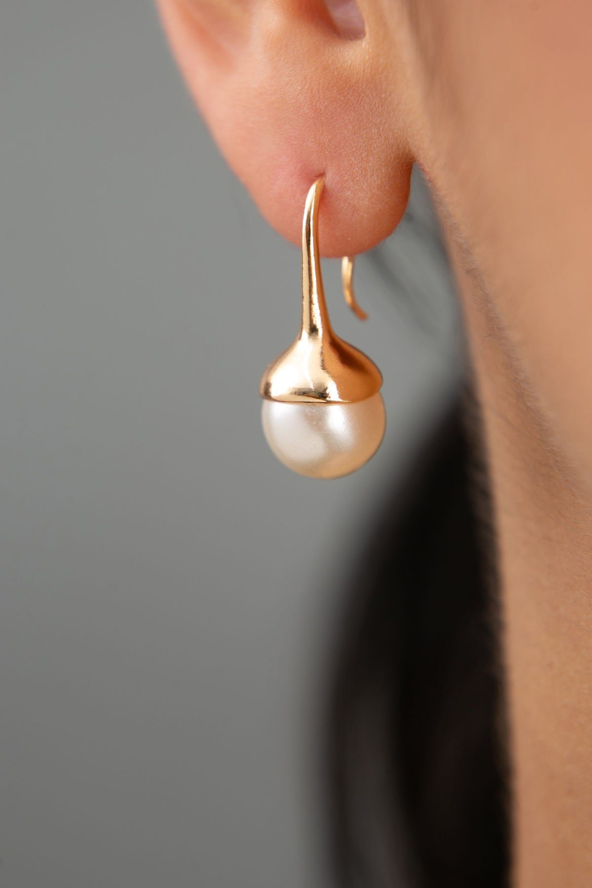 Jumeon Ohrring-Set Antiallergisch, Anlaufgeschützt (Ohrhänger, 2-tlg., Goldfarben mit Zirkon, 9,7 cm lang), Antiallergisch, Anlaufgeschützt