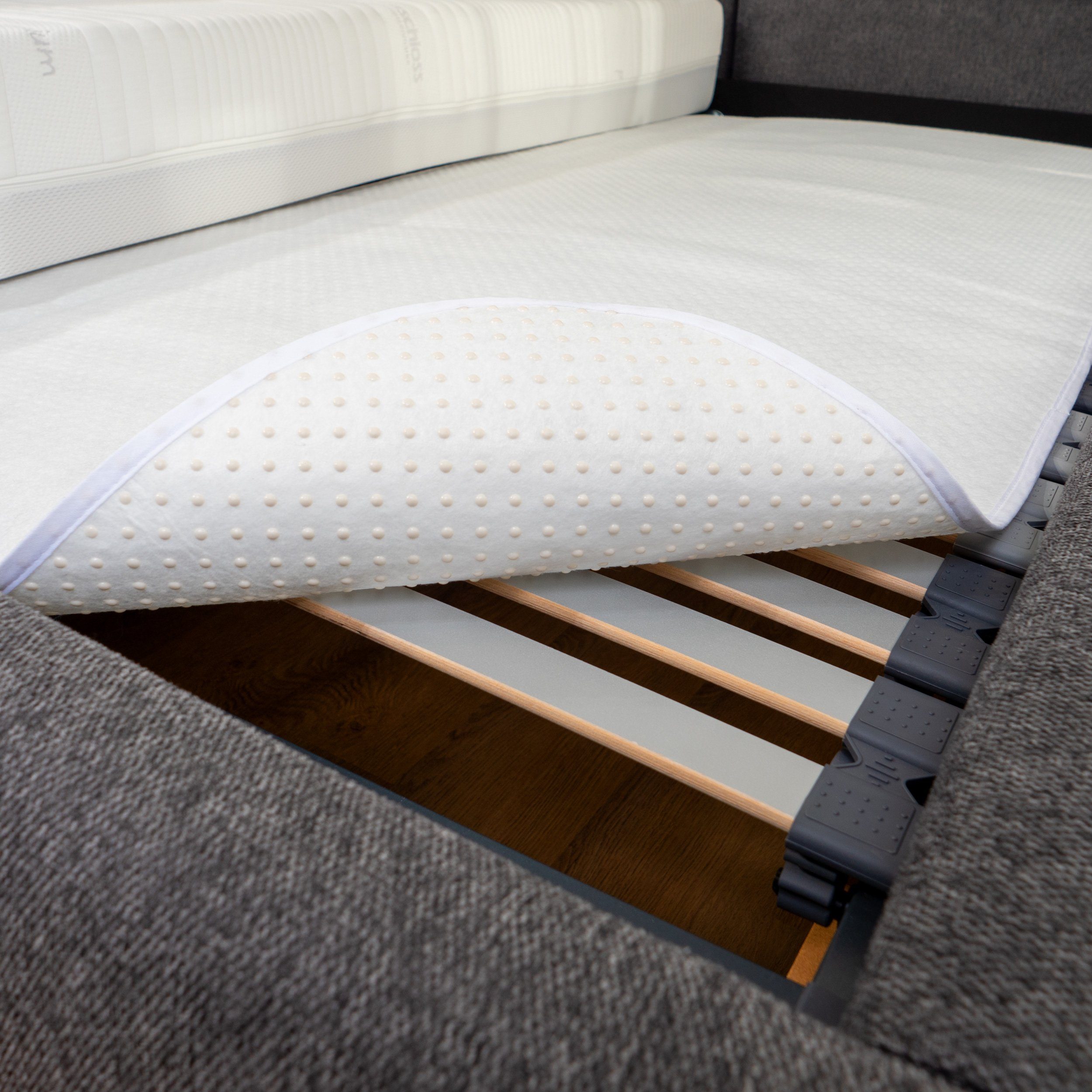 Matratzenschoner Noppenschoner Traumschloss, Matratzenschutz günstig online kaufen