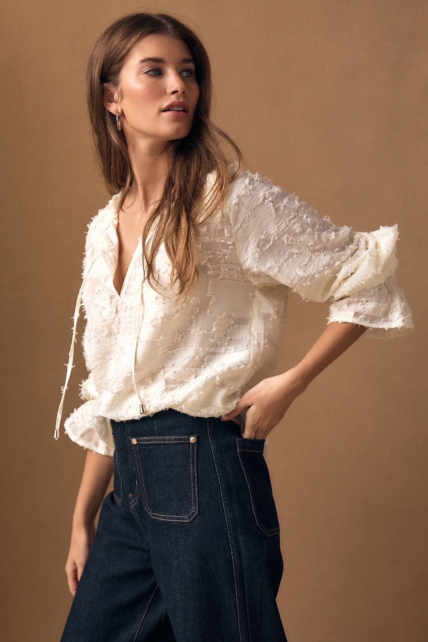 Next Langarmbluse Langärmelige Bluse aus getuftetem Jacquard (1-tlg)