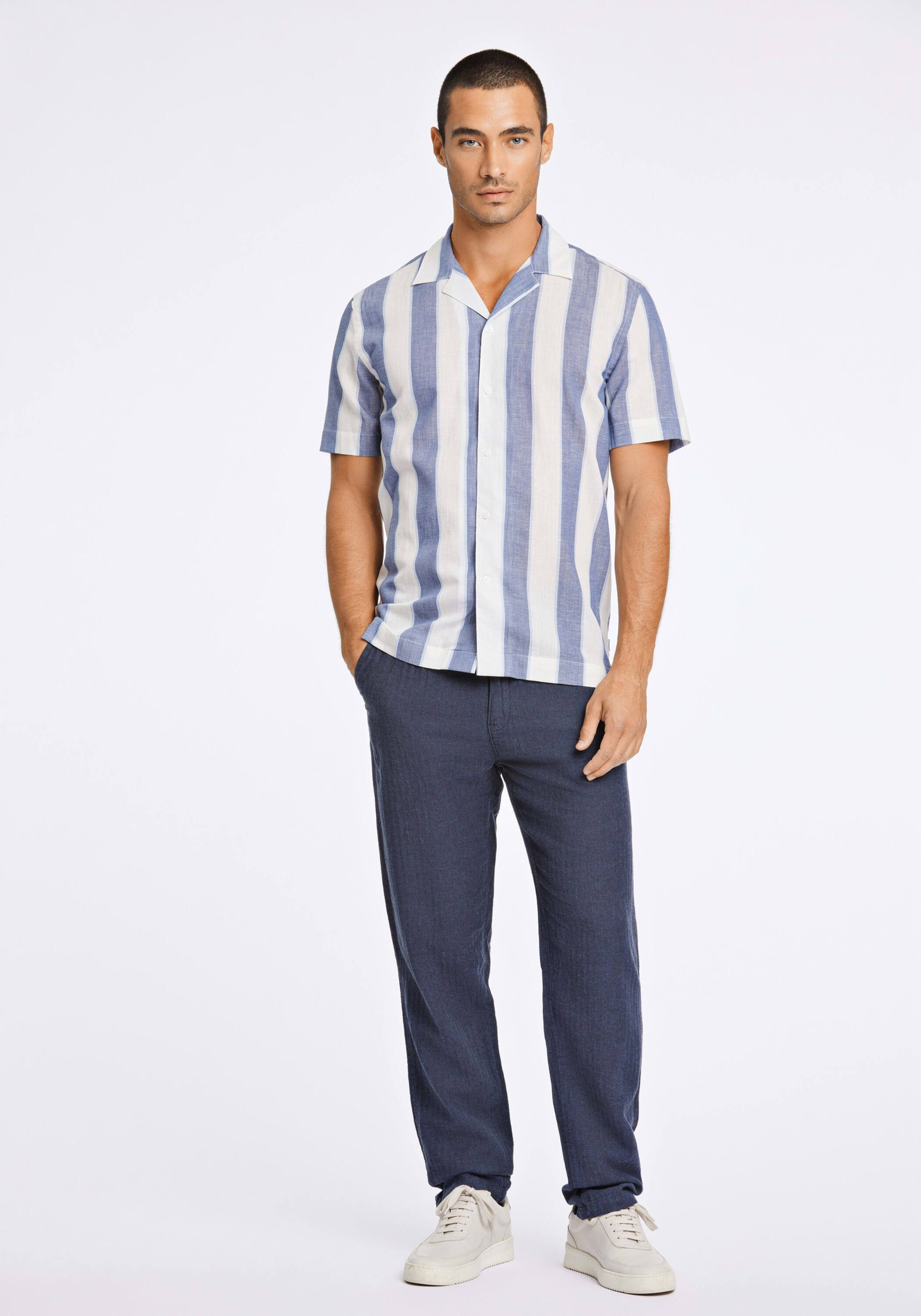LINDBERGH Leinenhemd Leinenhemd (Kurzarm) Relaxed Fit
