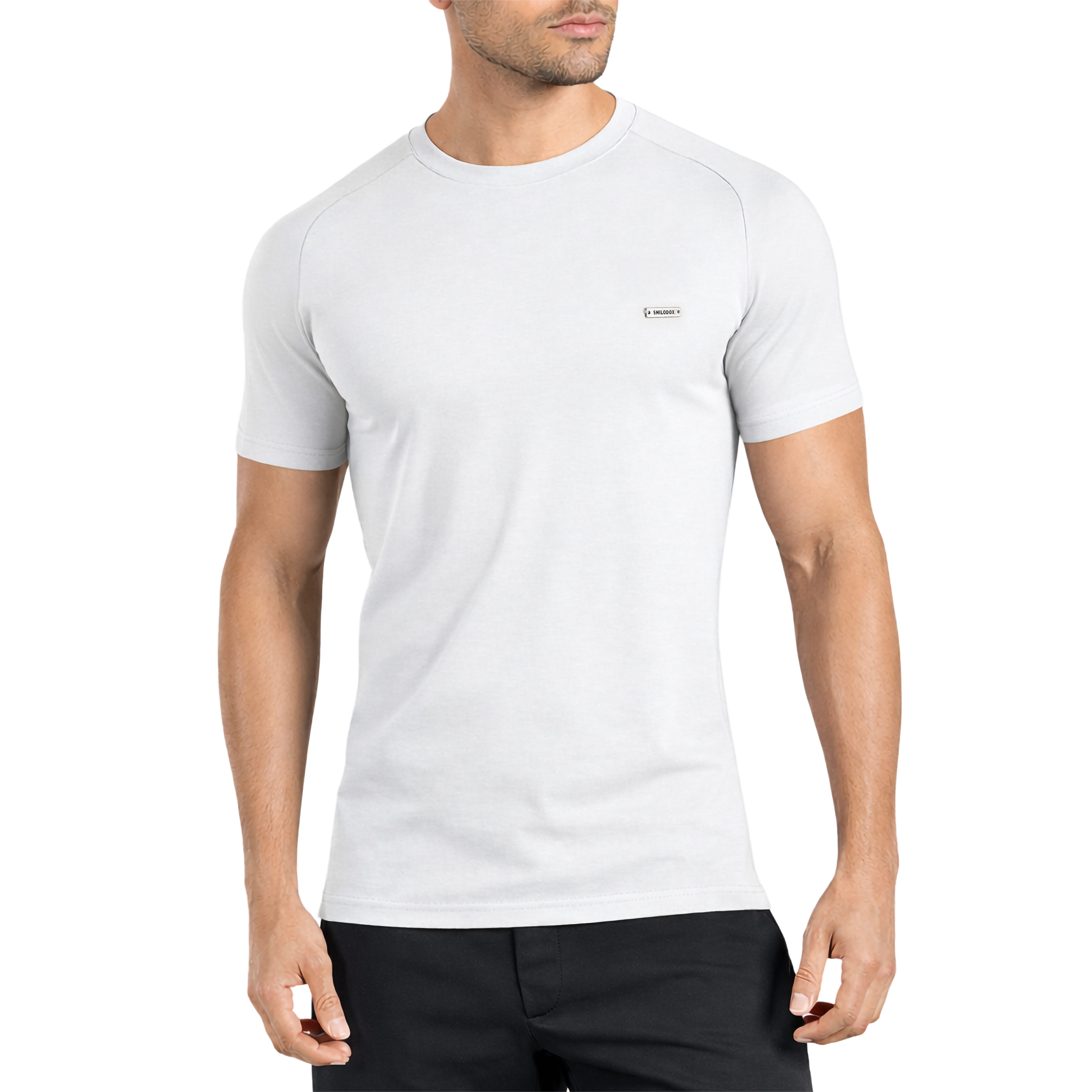 T-Shirt Thilo, Schlichtes Shirt, Metallabel, Hochwertigs Kurzarmshirt, zeitlos