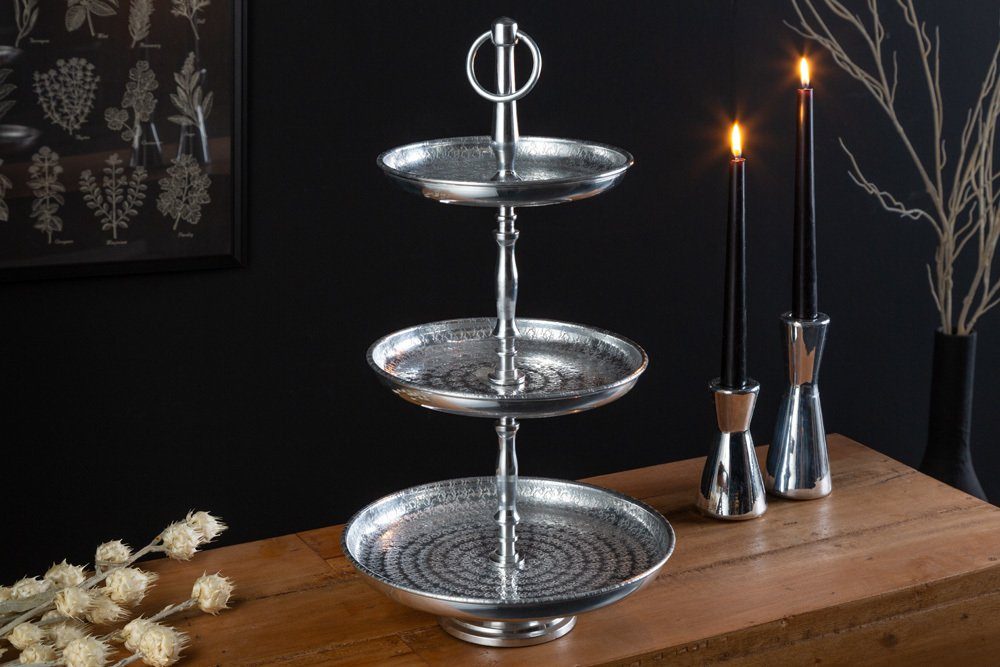 riess-ambiente Dekoetagere ORIENT 50cm silber (Einzelartikel, 1 St), Wohnzimmer · Metall · 3-stöckig · Platte · Hammerschlag · Deko