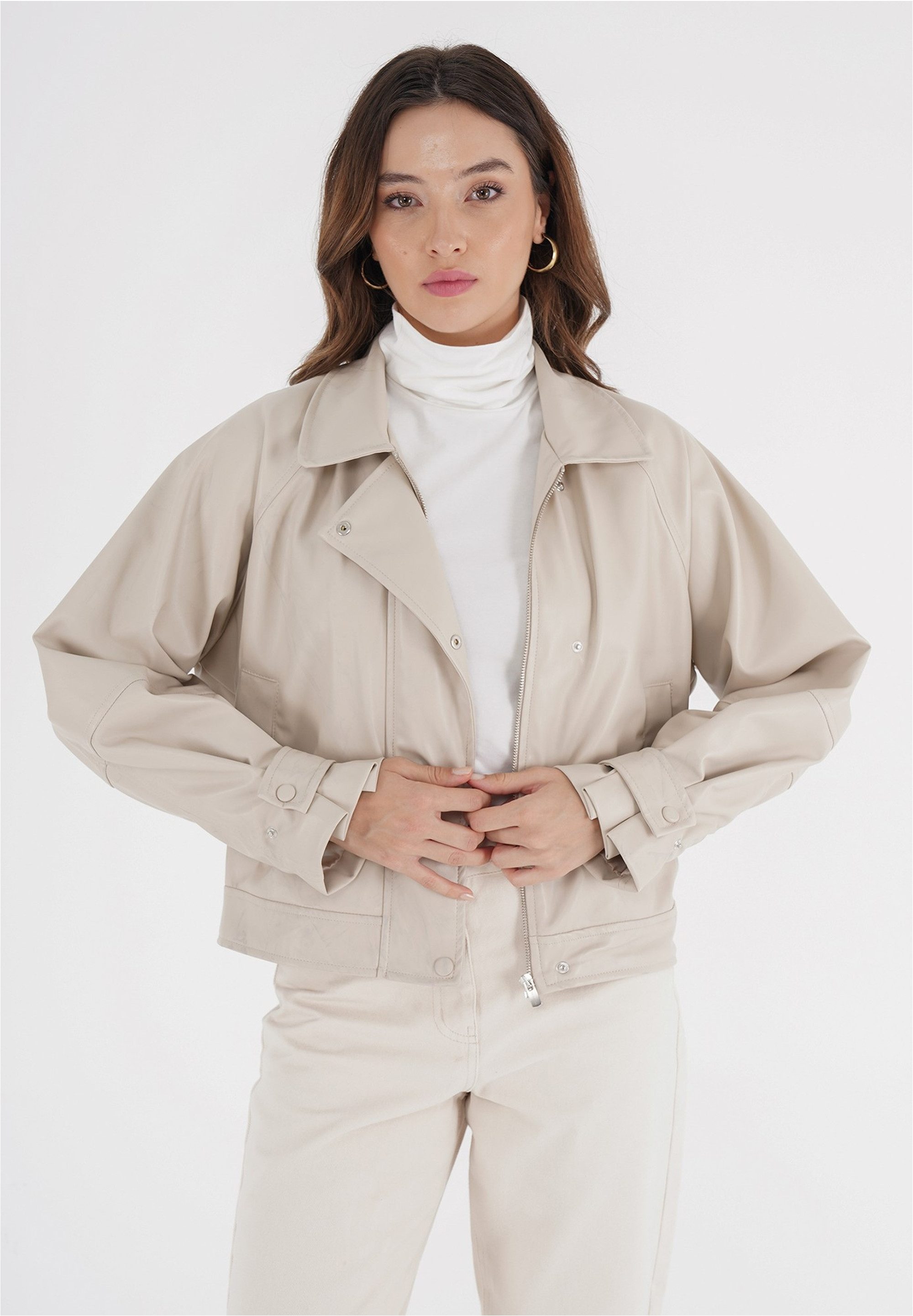 freshlions Outdoorjacke "Mina", (1 St.), mit Riegeln an den Ärmeln günstig online kaufen