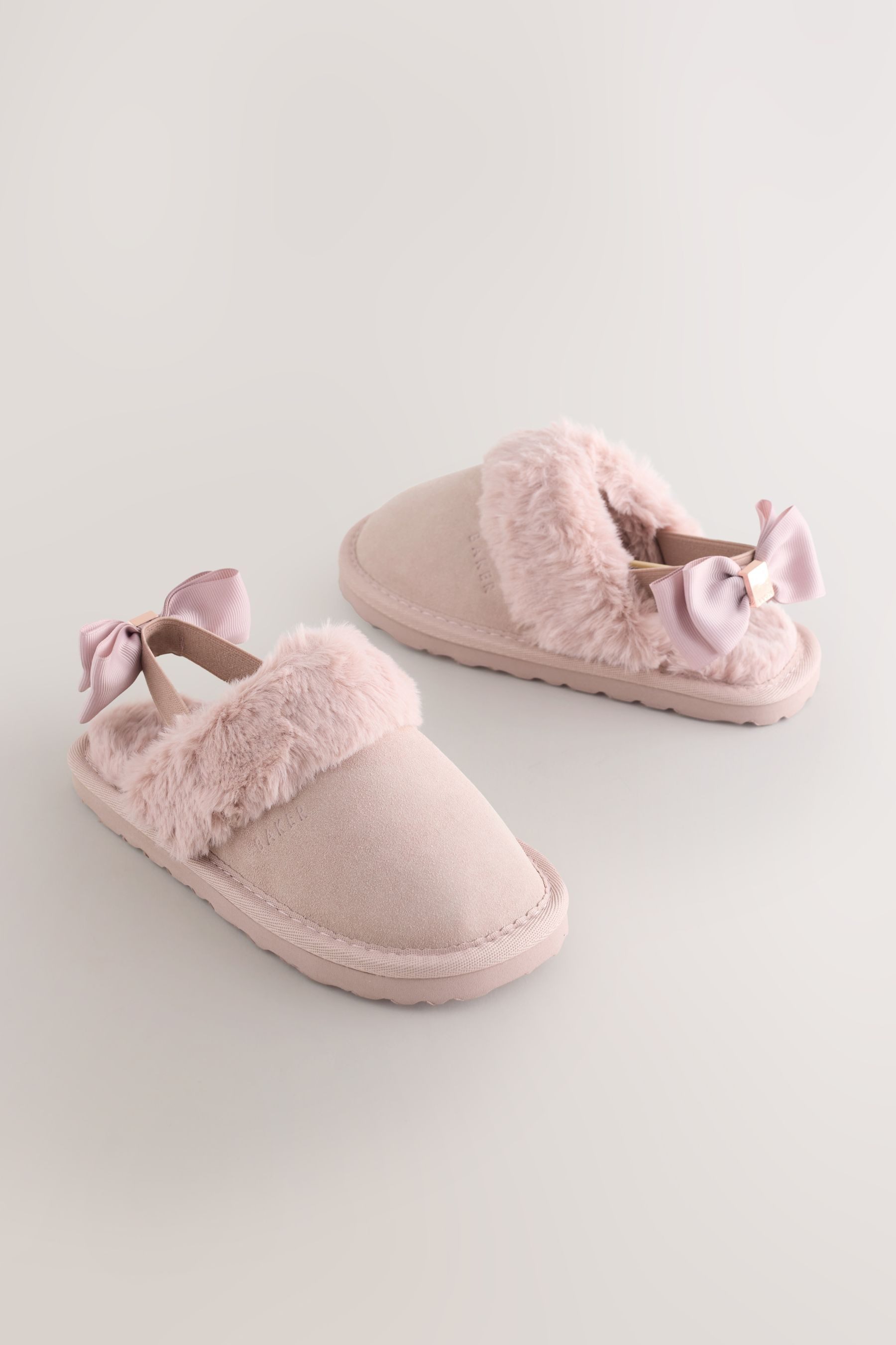 Baker by Ted Baker Baker by Ted Baker Veloursleder-Pantoletten Hausschuh (1-tlg)