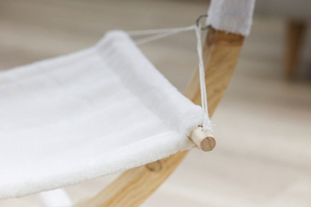 Kerbl Kratzbaum Hängematte SIESTA weiß mit Holzgestell 73x36x34 cm Kerbl 82591