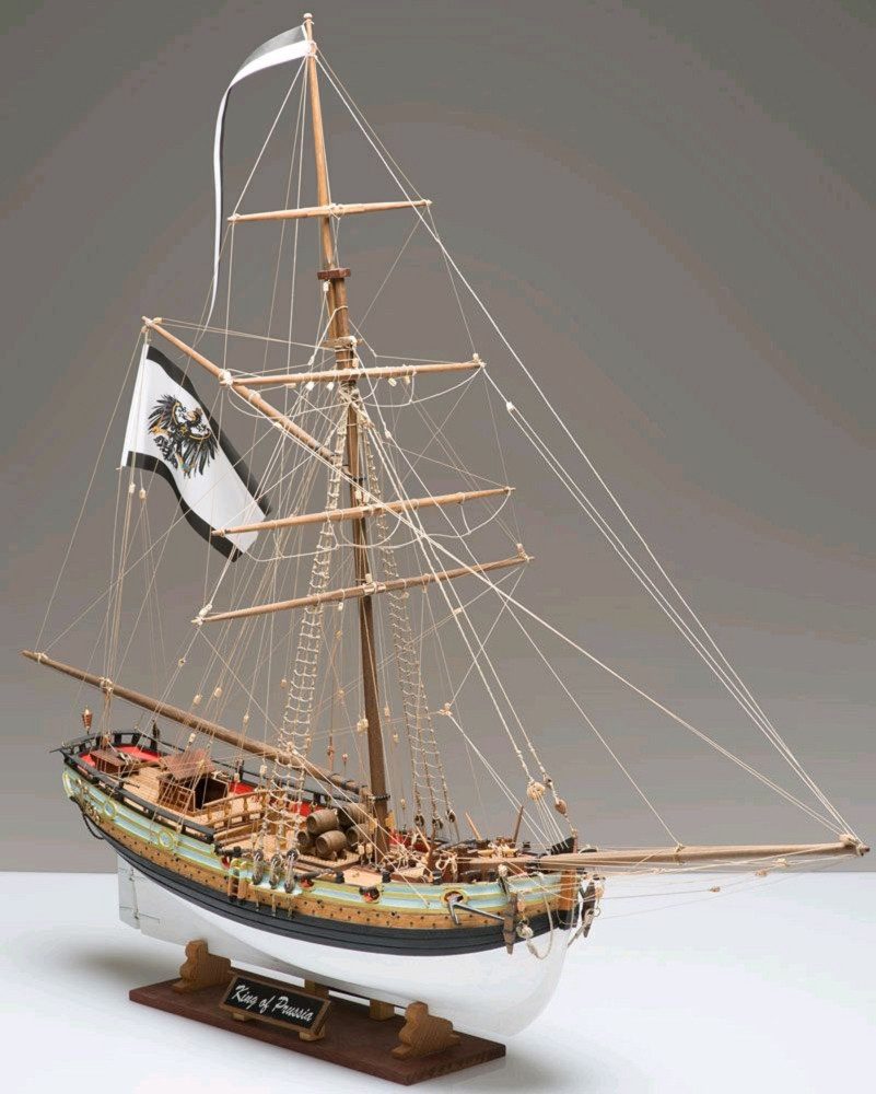 COREL Modellbausatz Corel Schiff King of Prussia Britisches Schmugglerschiff 1:42 Baukaste