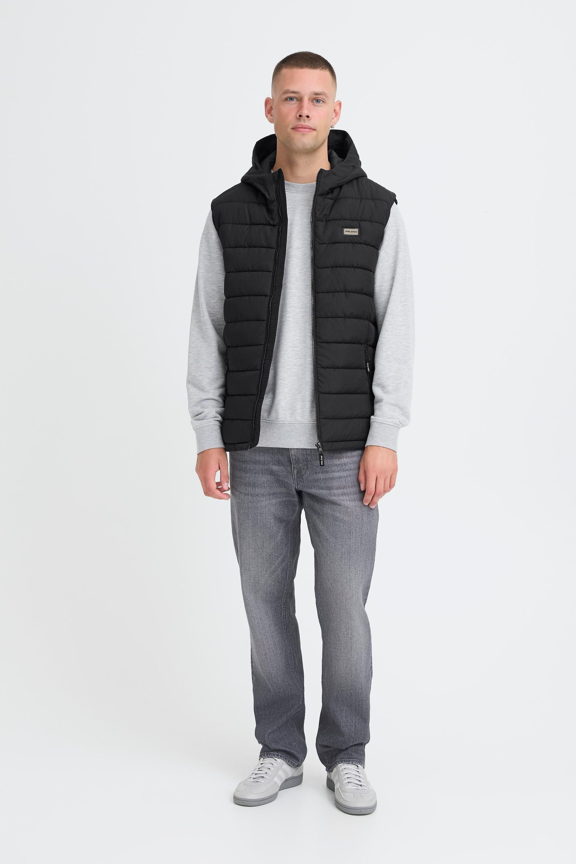 Blend Steppweste BHMelai Stilvolle Basic Steppweste mit Taschen und Kapuze