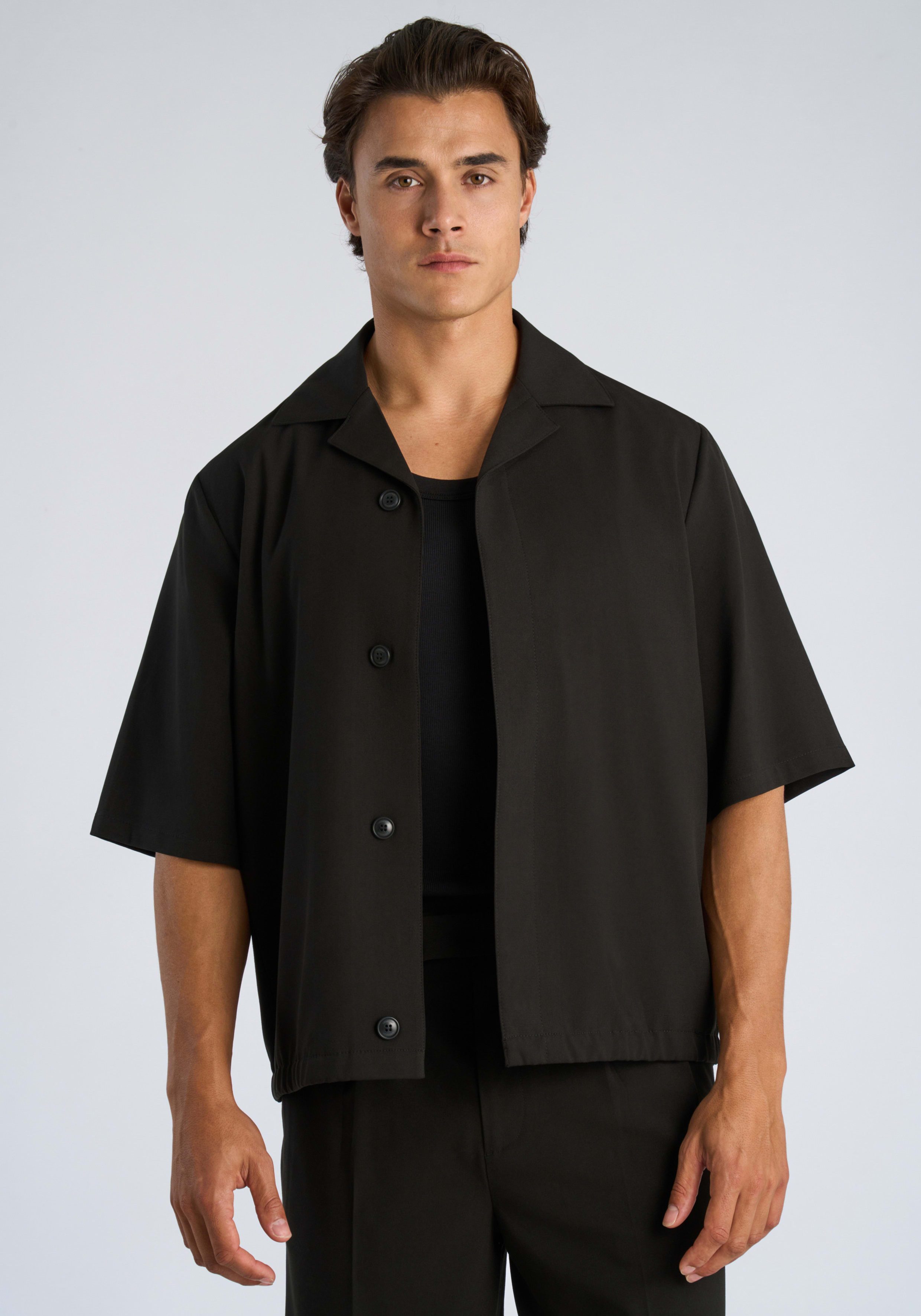 lindbergh Blusenjacke Halbarm, mit Knopfleiste und Viskose