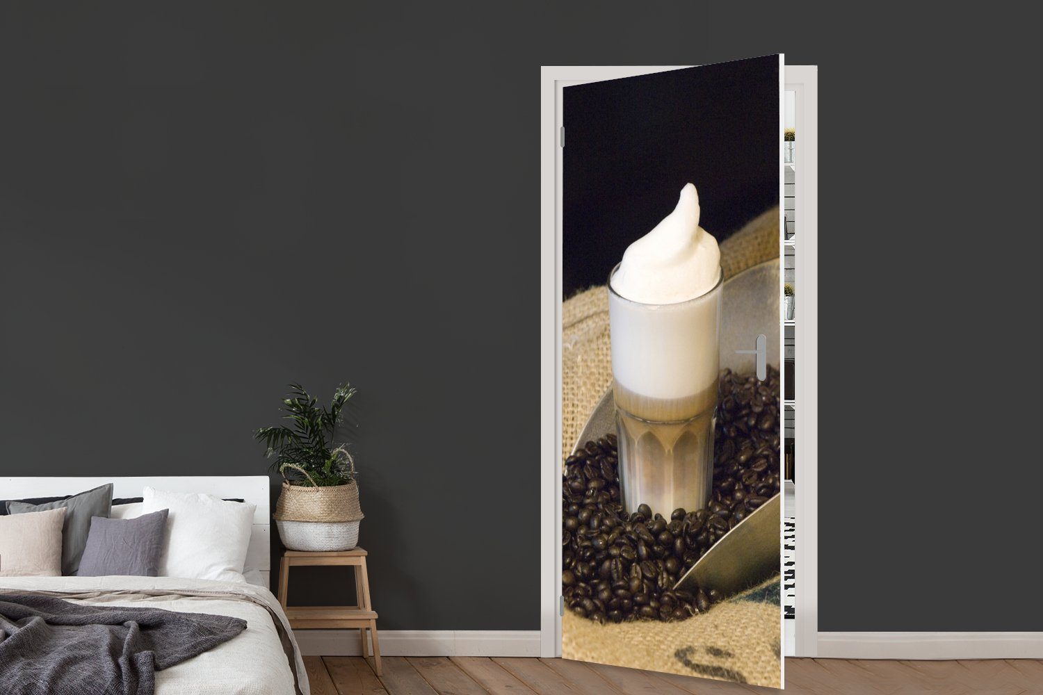 bedruckt, cm Matt, Bohnenkaffee, 75x205 Latte macchiato Türtapete St), Türaufkleber, MuchoWow Fototapete (1 Tür, für mit