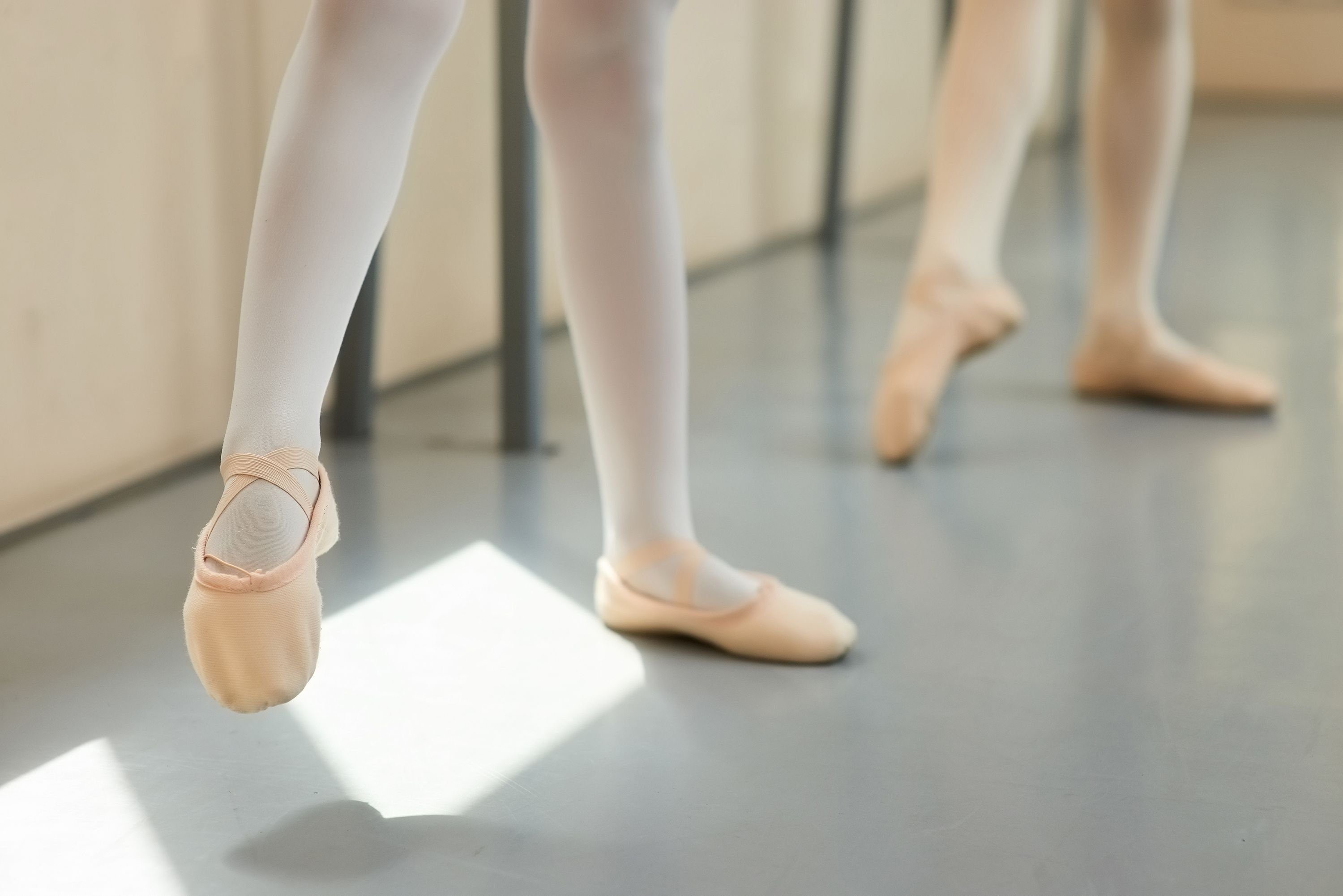 mit Ledersohle sandfarben Charlie Tanzschuh für tanzmuster Ballettschuhe Mädchen geteilter Ballettschläppchen