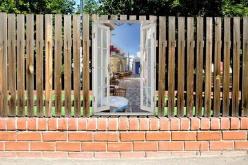 Wallario Sichtschutzzaunmatten Gasse in Griechenland, mit Fenster-Illusion