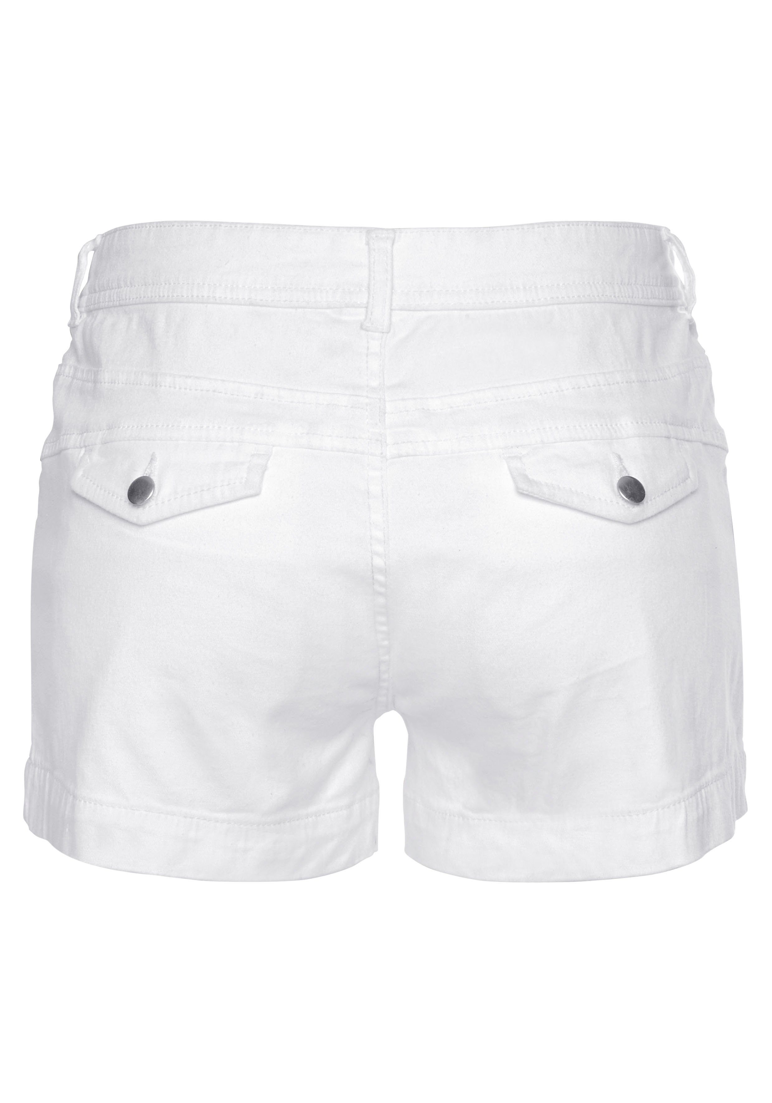 aus Freizeitlook Shorts weiß kurze LASCANA Baumwollstretch mit Taschen, Hose,