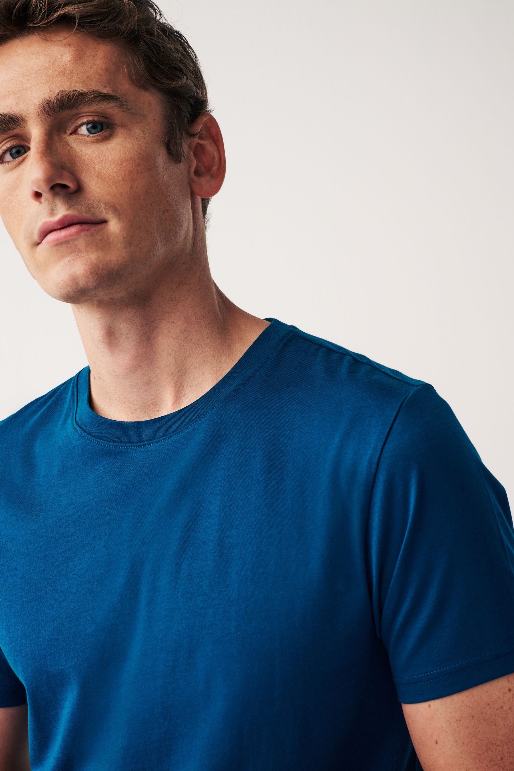 Blue Rundhalsausschnitt mit Teal T-Shirt (1-tlg) Next T-Shirt Essential