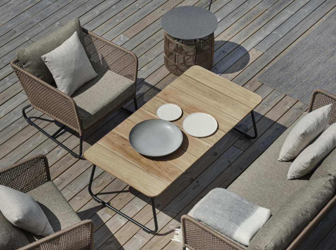 Brafab Couchtisch Nolli aus Teakholz, 140x70 cm