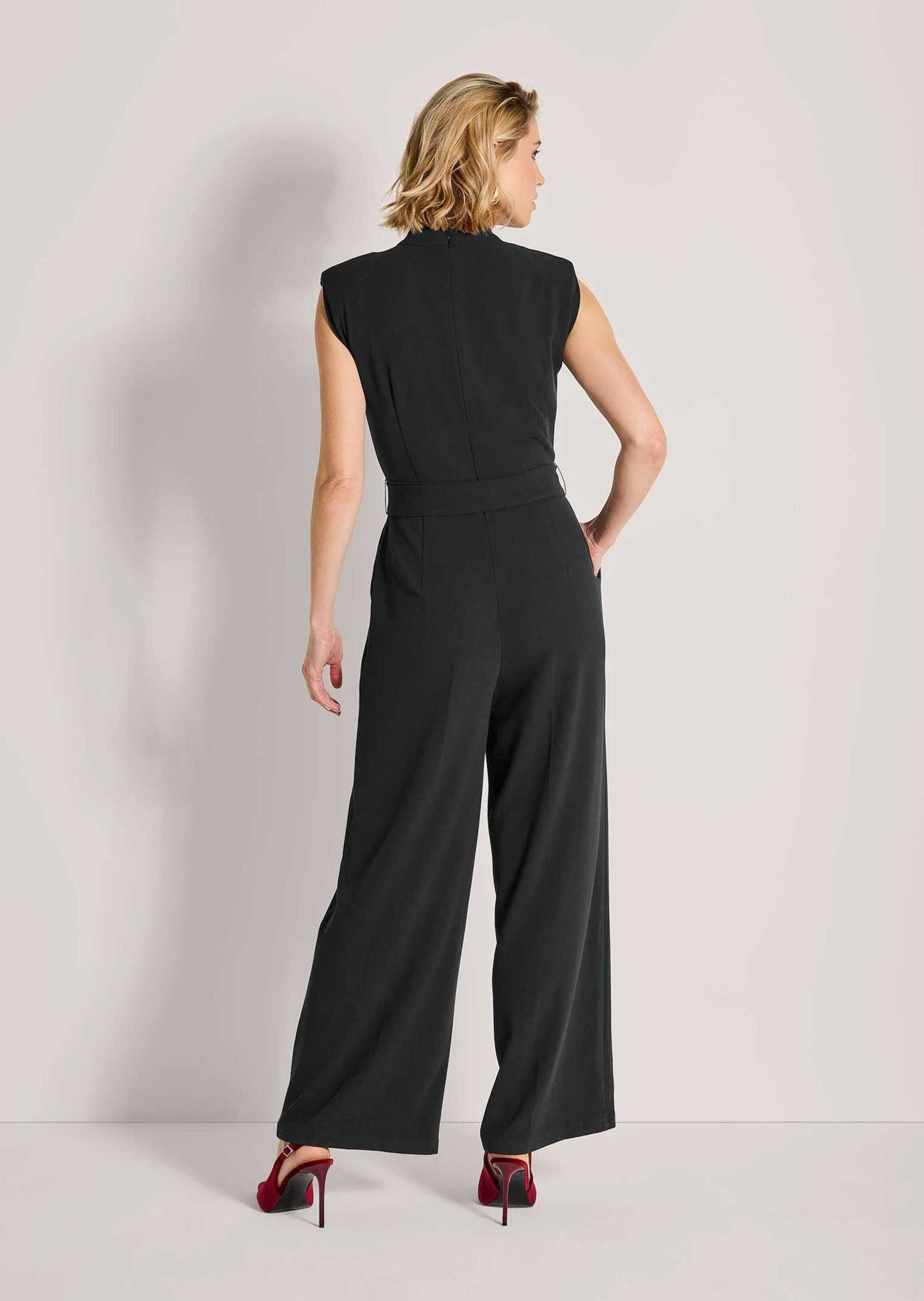 MADELEINE Jumpsuit Eleganter Jumpsuit mit Stehkragen Ärmelloser Look mit breitem Taillenband