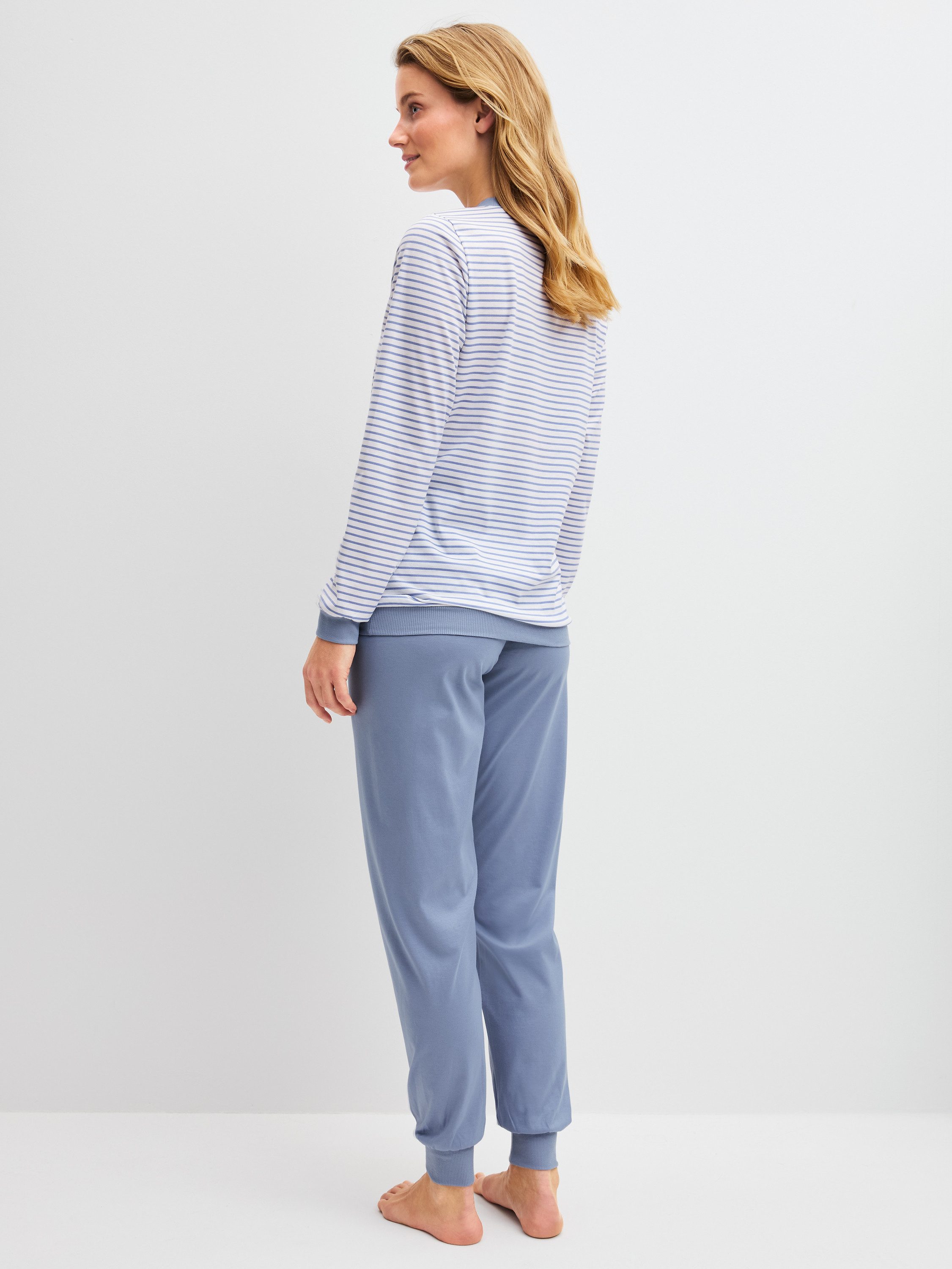 CALIDA Pyjama Flower Nights Damen (2 tlg) softe Bündchen, seidig weich, atmungsaktiv, elastisch