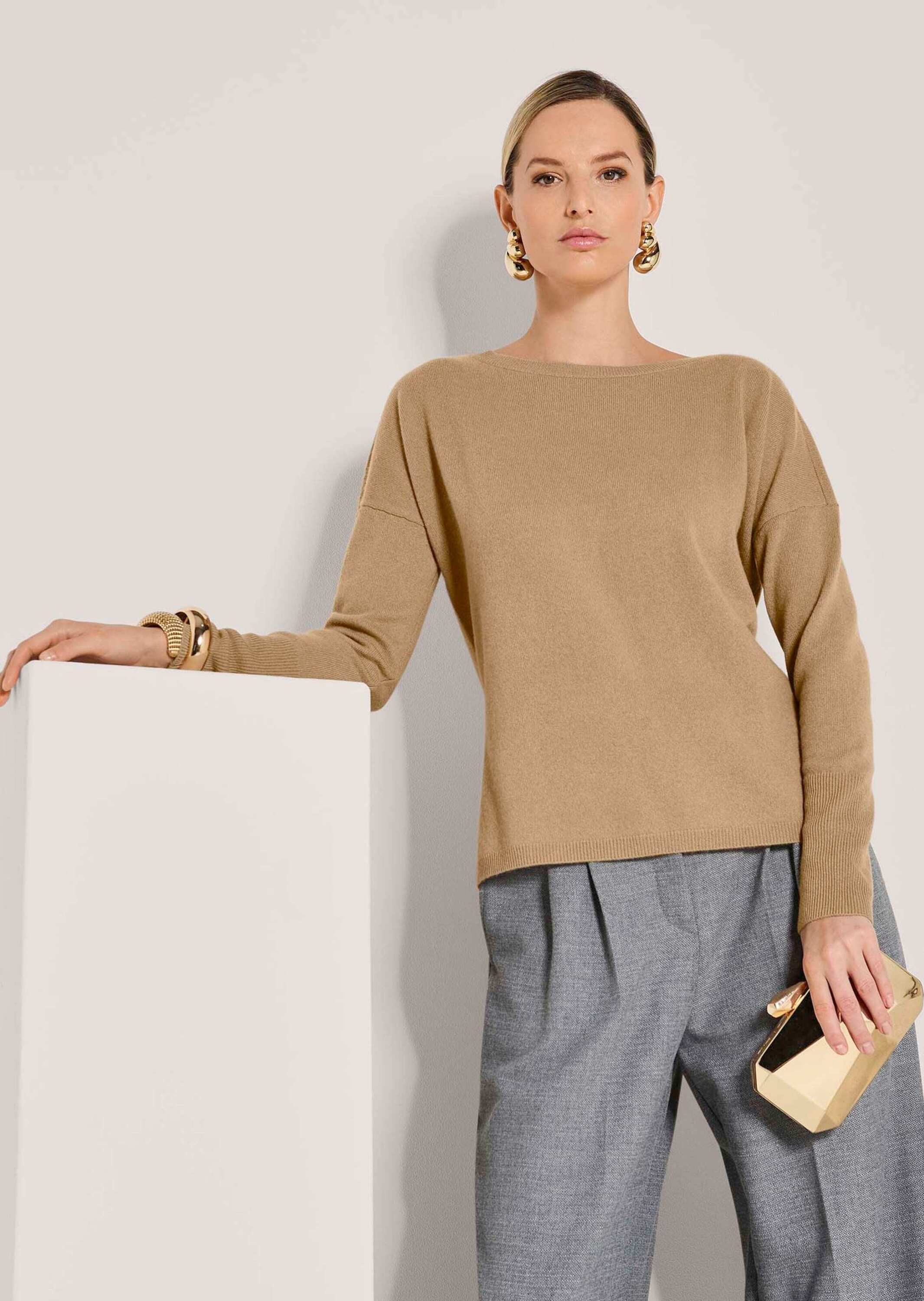 MADELEINE Strickpullover Schlichter Strickpullover mit U-Boot-Ausschnitt Langarmshirt mit lässigem Schnitt, überschnittene Schultern