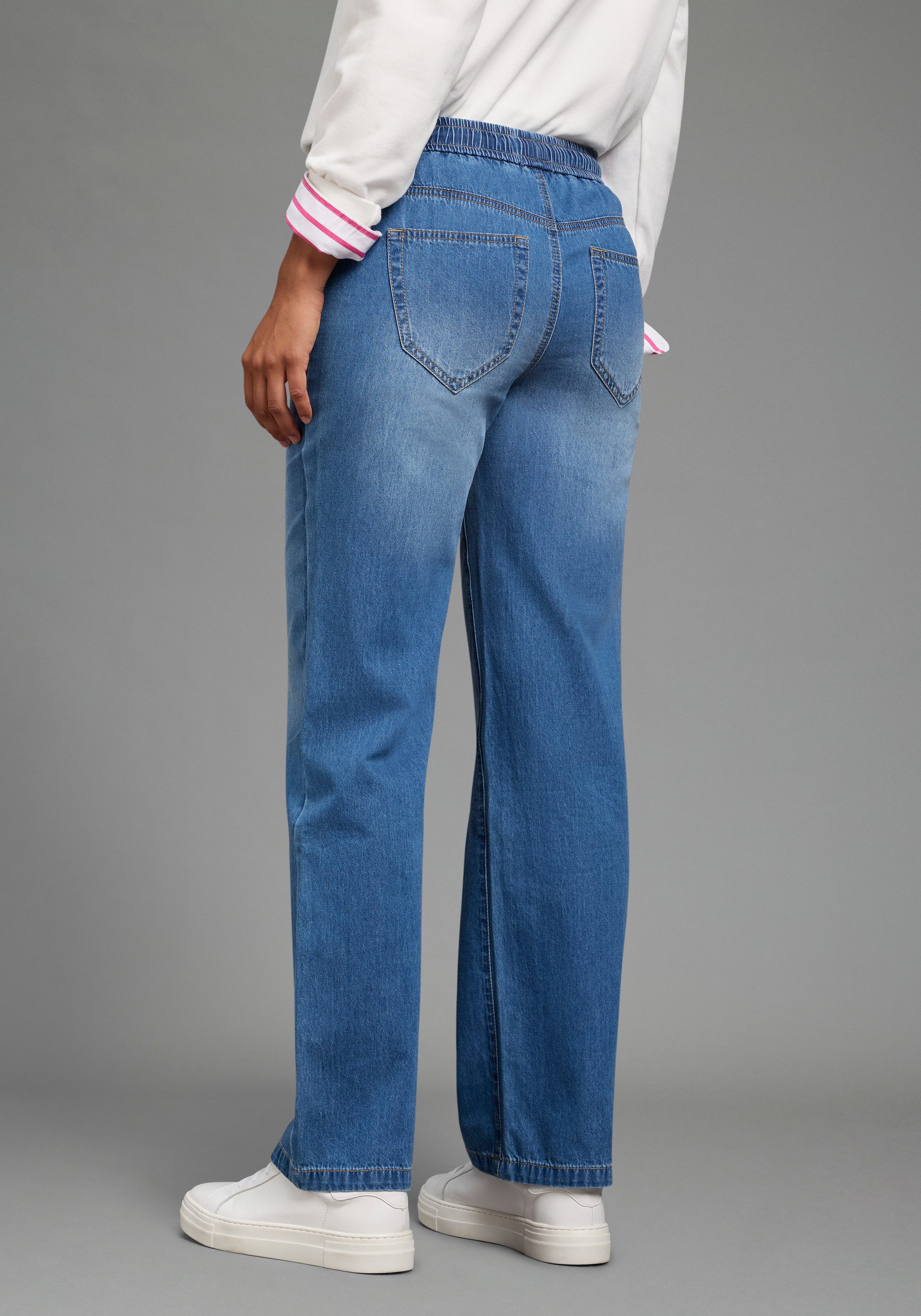 Arizona Relax-fit-Jeans mit Schnürung mit geradem Bein, unifarben