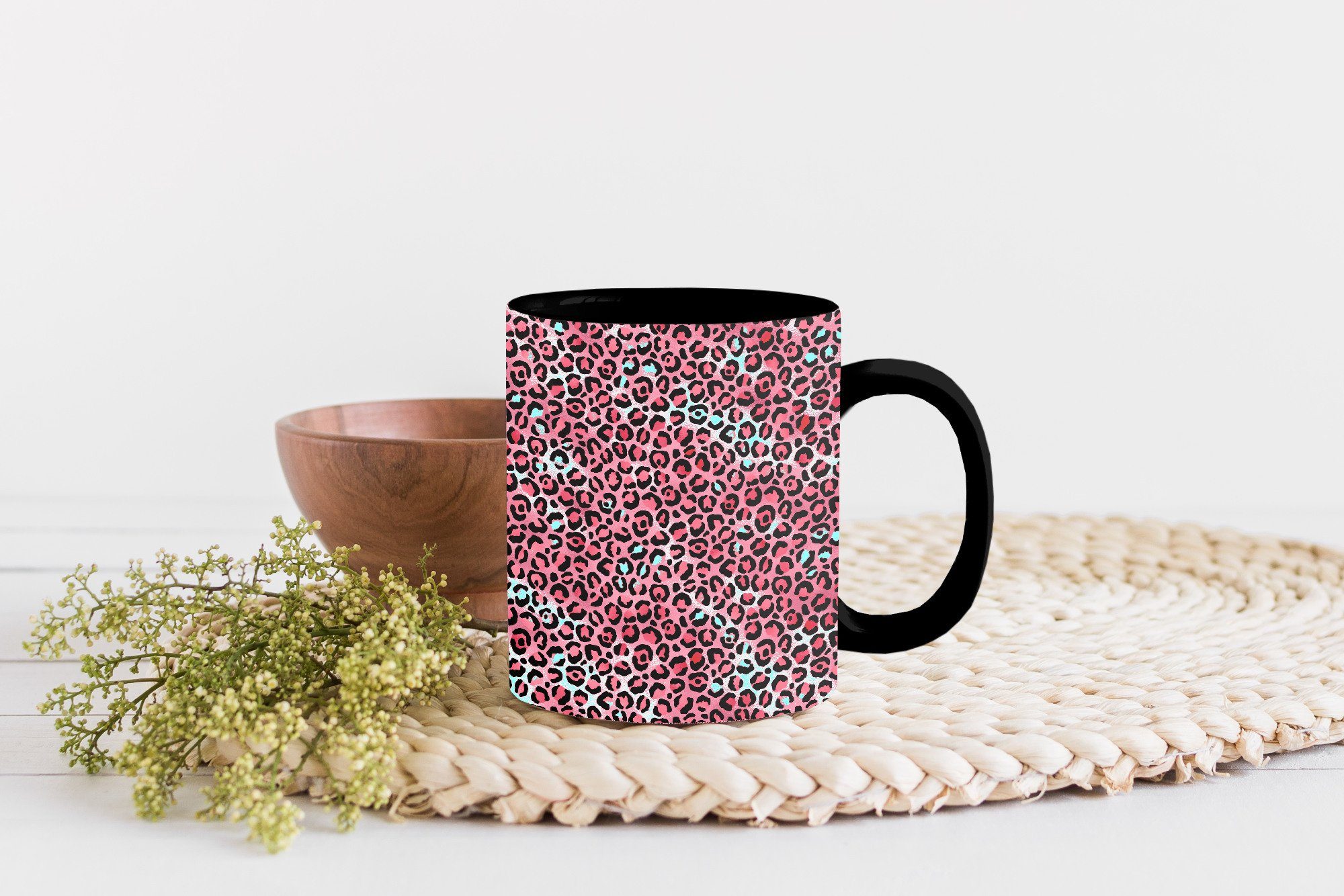 - Tasse - Rosa Geschenk MuchoWow Farbwechsel, Keramik, Muster, Teetasse, Kaffeetassen, Zaubertasse, Panther - Tiermotiv