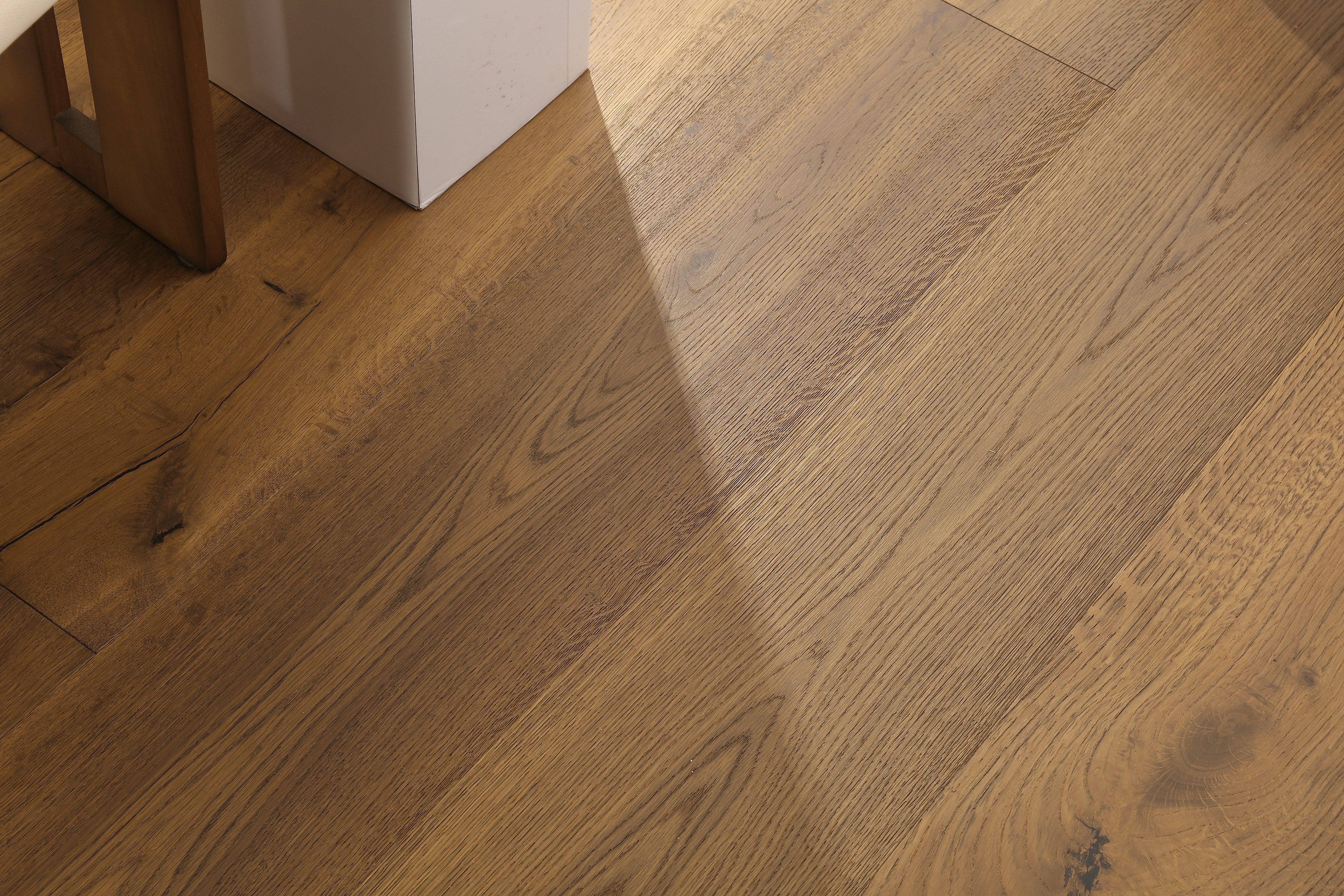 DielenDealer Parkett Fertigparkett Eiche Las Vegas - 3-Schicht geräuchert, geölt, mit Klicksystem, 3,168qm pro Paket