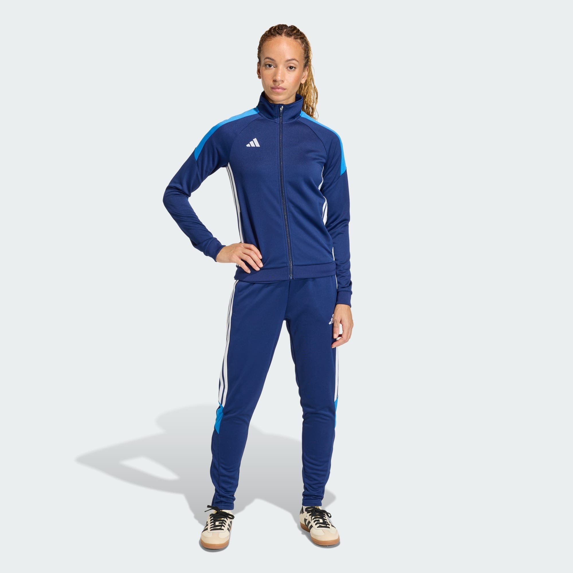 adidas Performance Trainingsanzug TIRO 26 ESSENTIALS TRAININGSANZUG (1-tlg)
