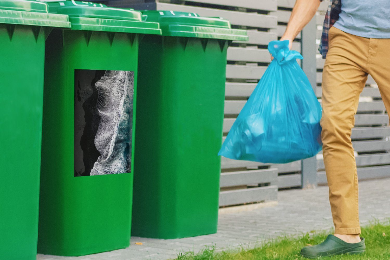 (1 Wandsticker Container, Schwarz Sticker, MuchoWow - Lanzarote St), Mülltonne, - Abfalbehälter Meer Mülleimer-aufkleber,